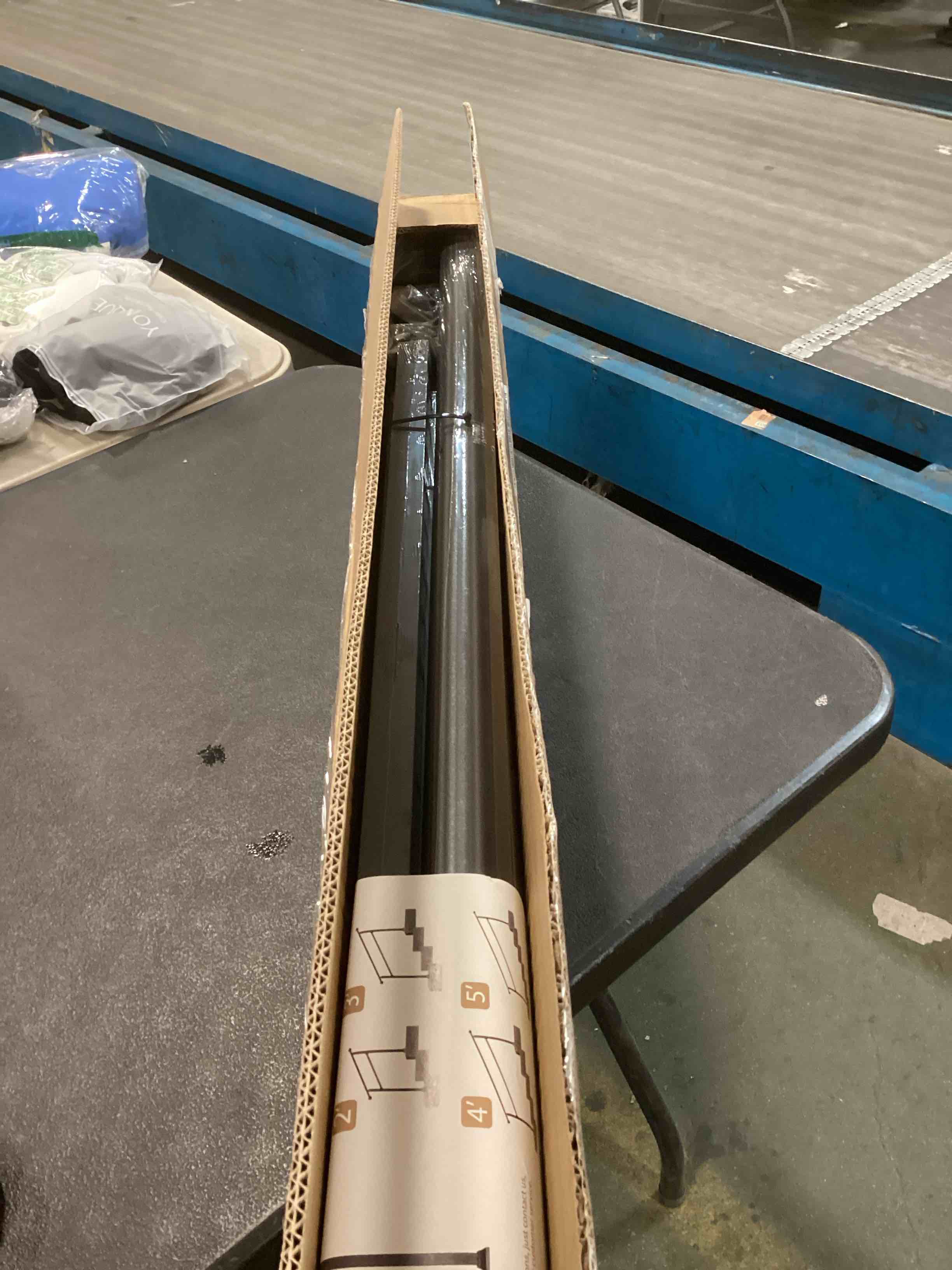 https://s3.amazonaws.com/lotting-images-prod/bidfta/PPE0512871_1729344499492.jpeg