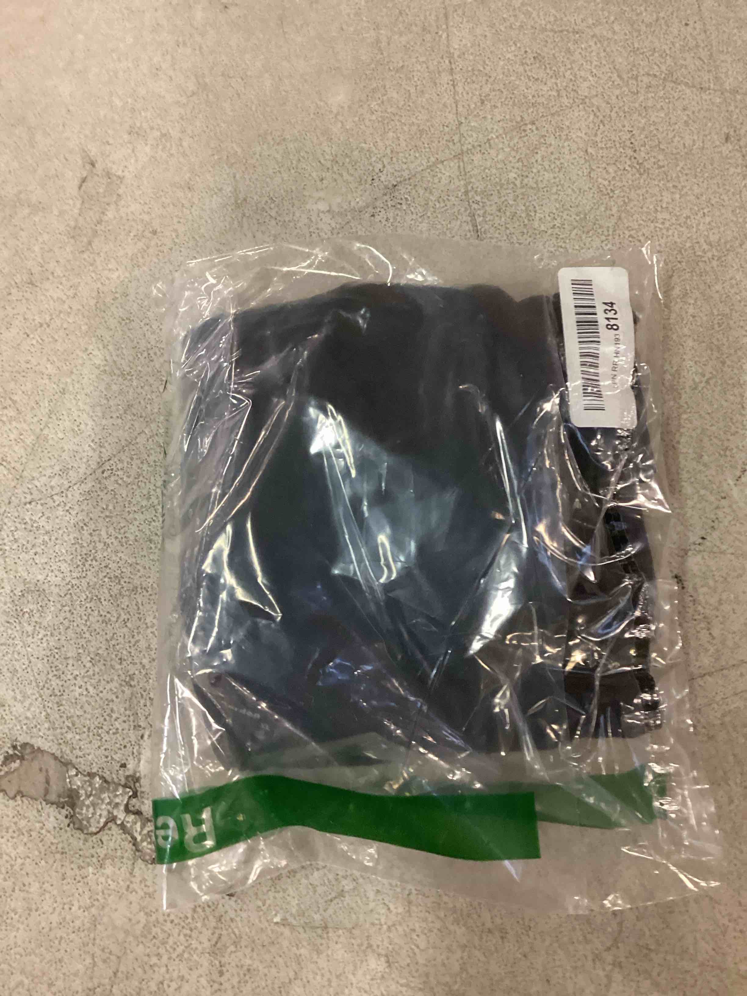 https://s3.amazonaws.com/lotting-images-prod/bidfta/PPE0513095_1729290914036.jpeg