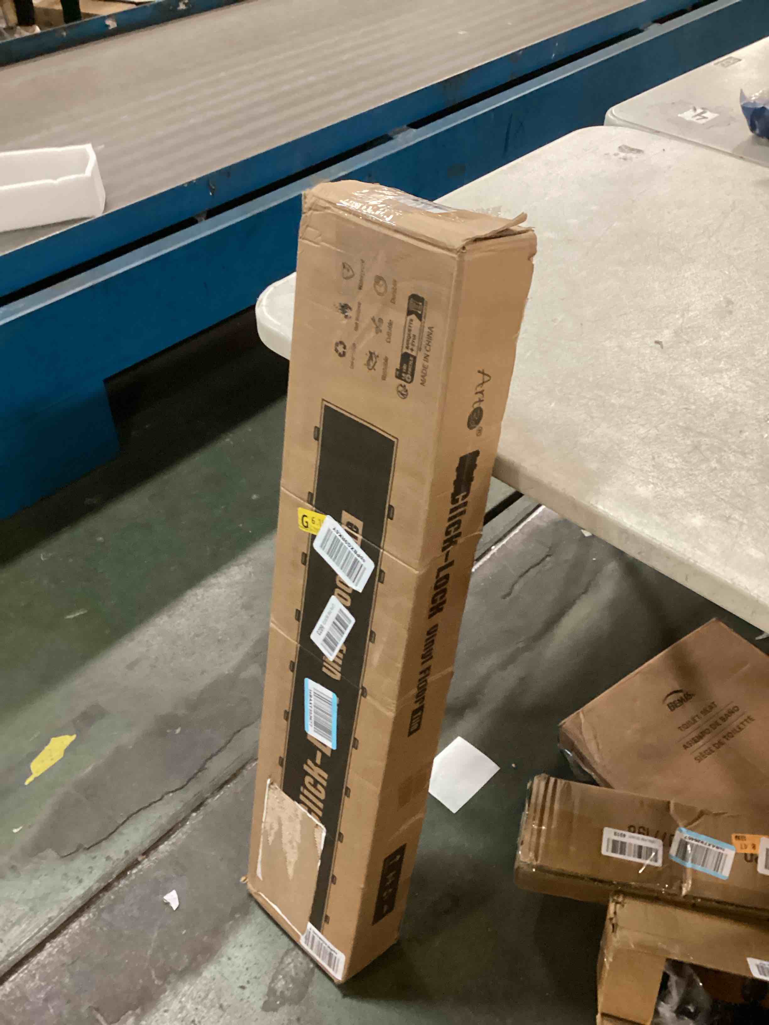 https://s3.amazonaws.com/lotting-images-prod/bidfta/PPE0513438_1729133875237.jpeg