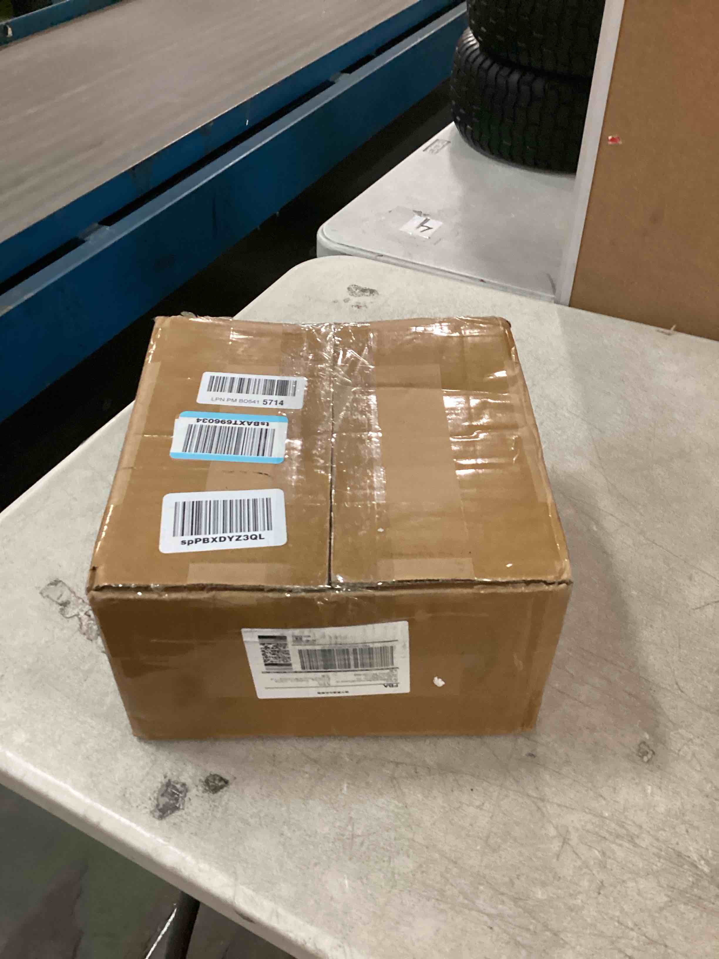 https://s3.amazonaws.com/lotting-images-prod/bidfta/PPE0513469_1729130510456.jpeg