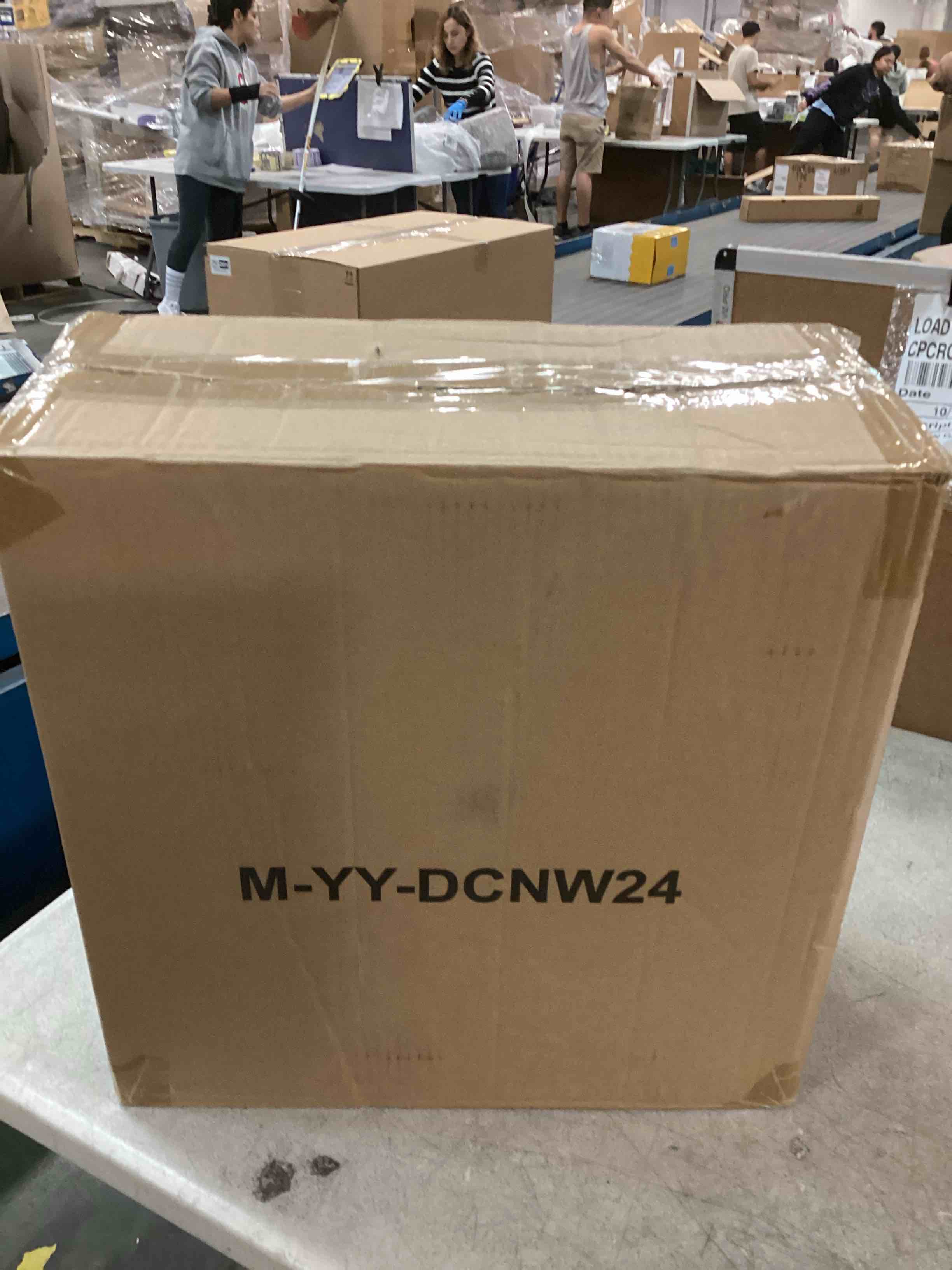 https://s3.amazonaws.com/lotting-images-prod/bidfta/PPE0513796_1729030111978.jpeg