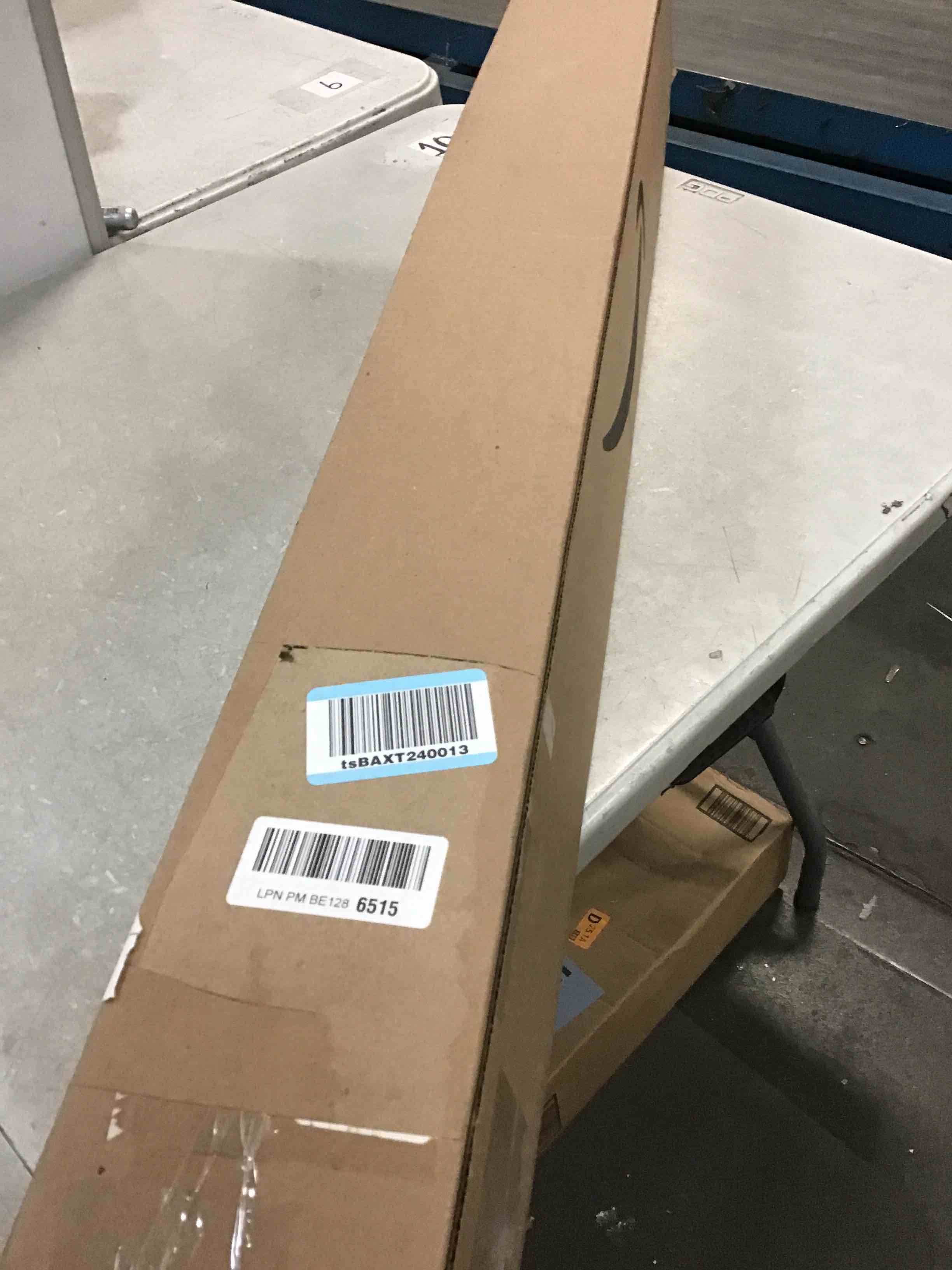 https://s3.amazonaws.com/lotting-images-prod/bidfta/PPE0514338_1729821696474.jpeg