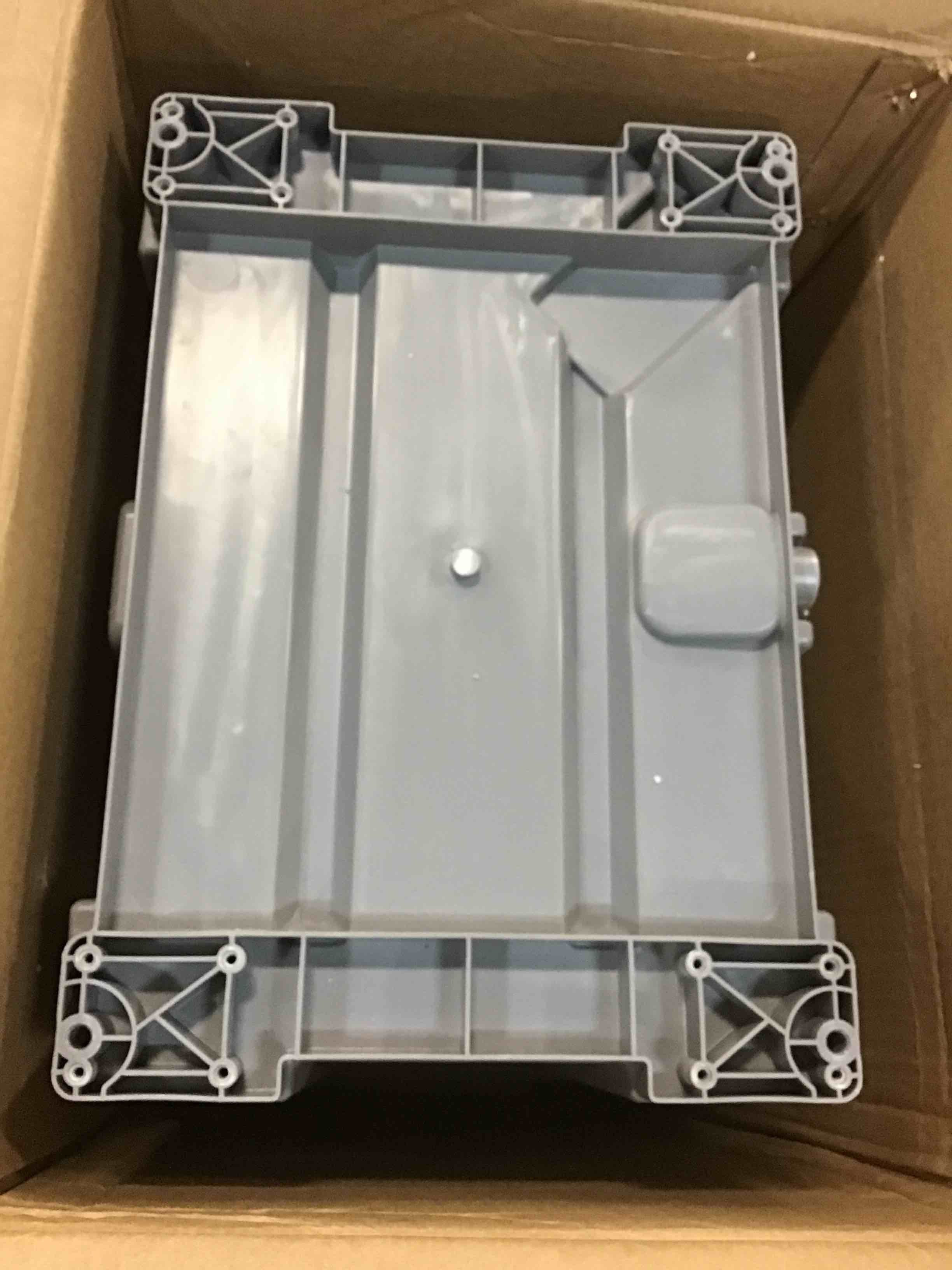 https://s3.amazonaws.com/lotting-images-prod/bidfta/PPE0514528_1729738165739.jpeg