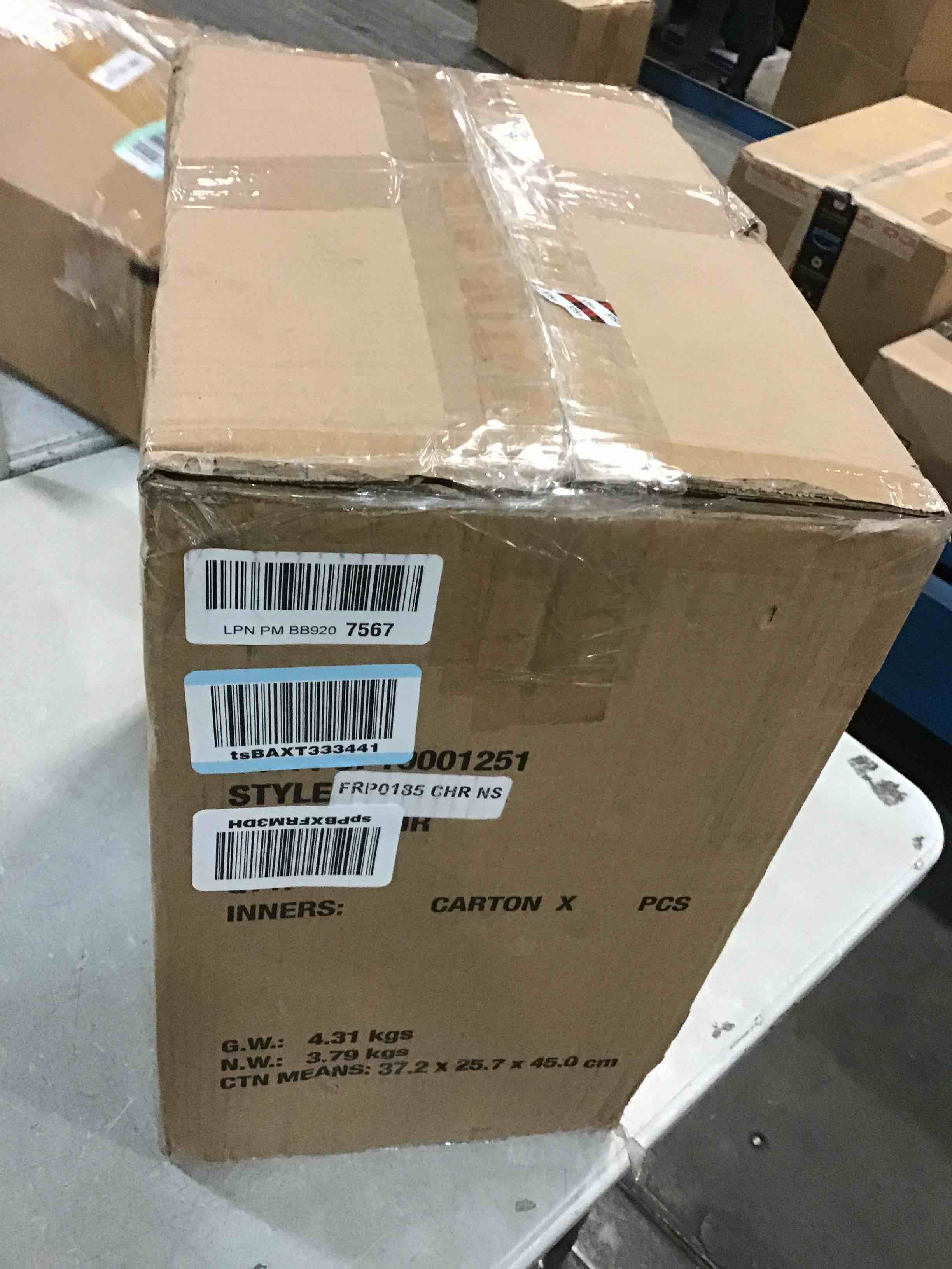 https://s3.amazonaws.com/lotting-images-prod/bidfta/PPE0514630_1729722635027.jpeg