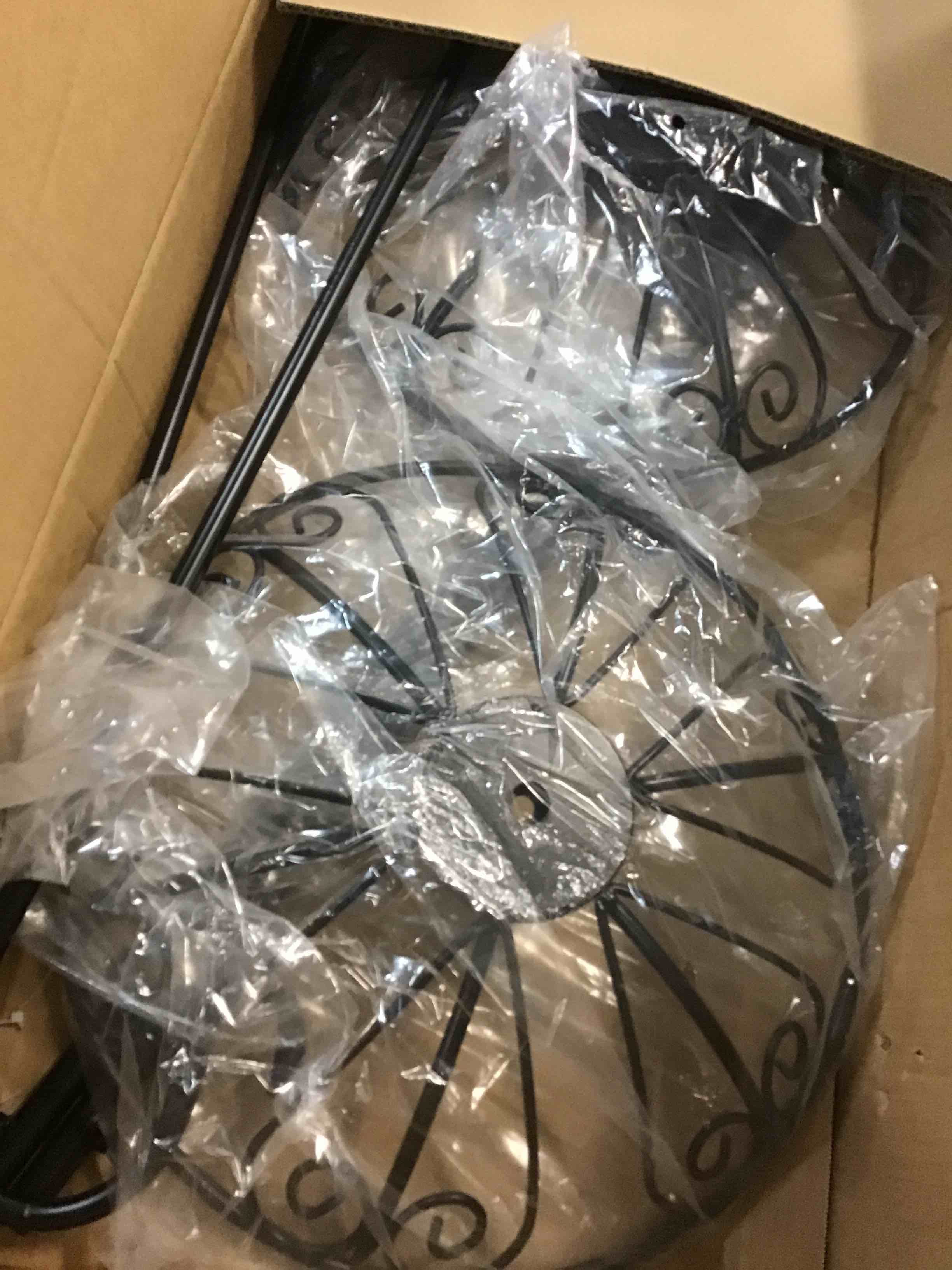 https://s3.amazonaws.com/lotting-images-prod/bidfta/PPE0514635_1729722078583.jpeg