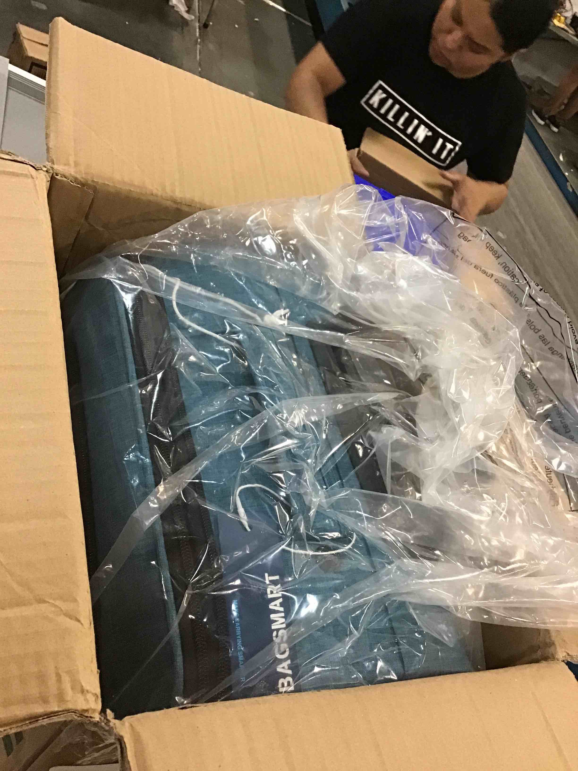 https://s3.amazonaws.com/lotting-images-prod/bidfta/PPE0514821_1729641556562.jpeg