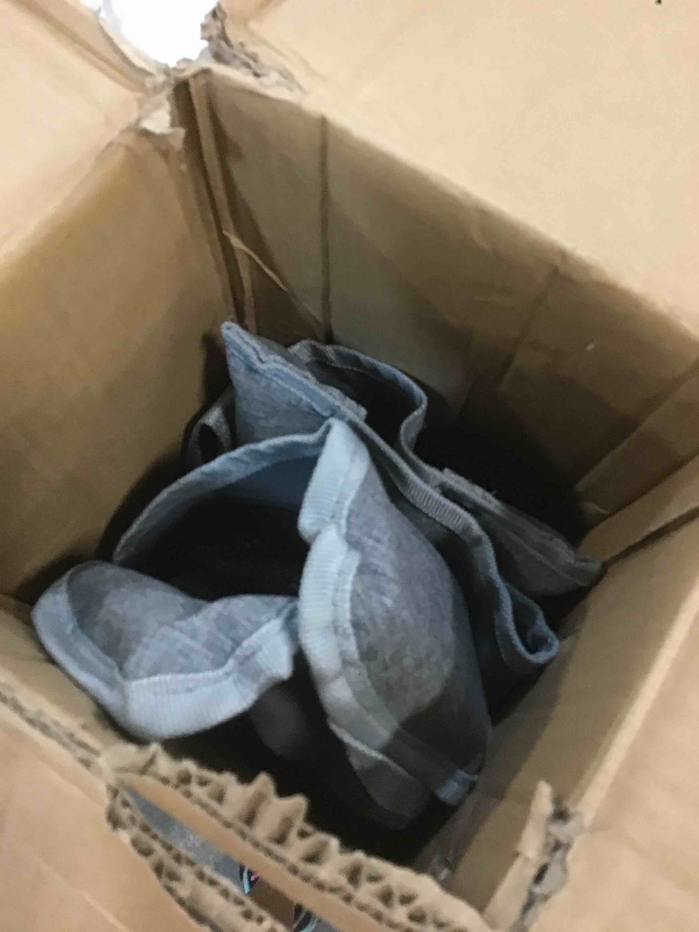 https://s3.amazonaws.com/lotting-images-prod/bidfta/PPE0515018_1729554990718.jpeg