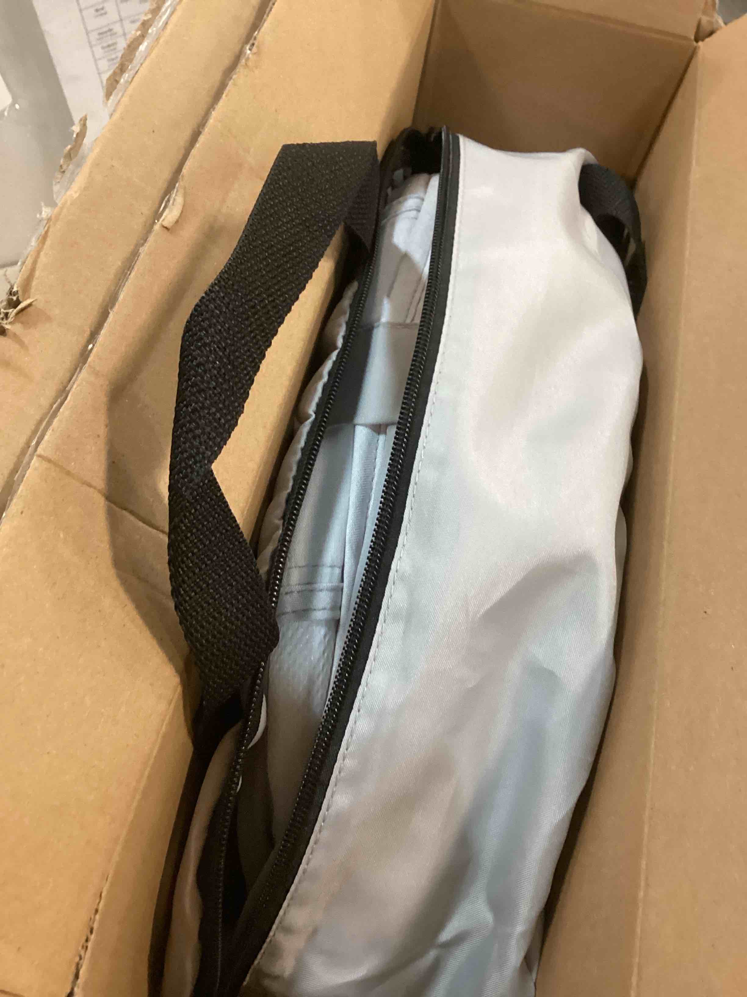 https://s3.amazonaws.com/lotting-images-prod/bidfta/PPE0515265_1729210298283.jpeg