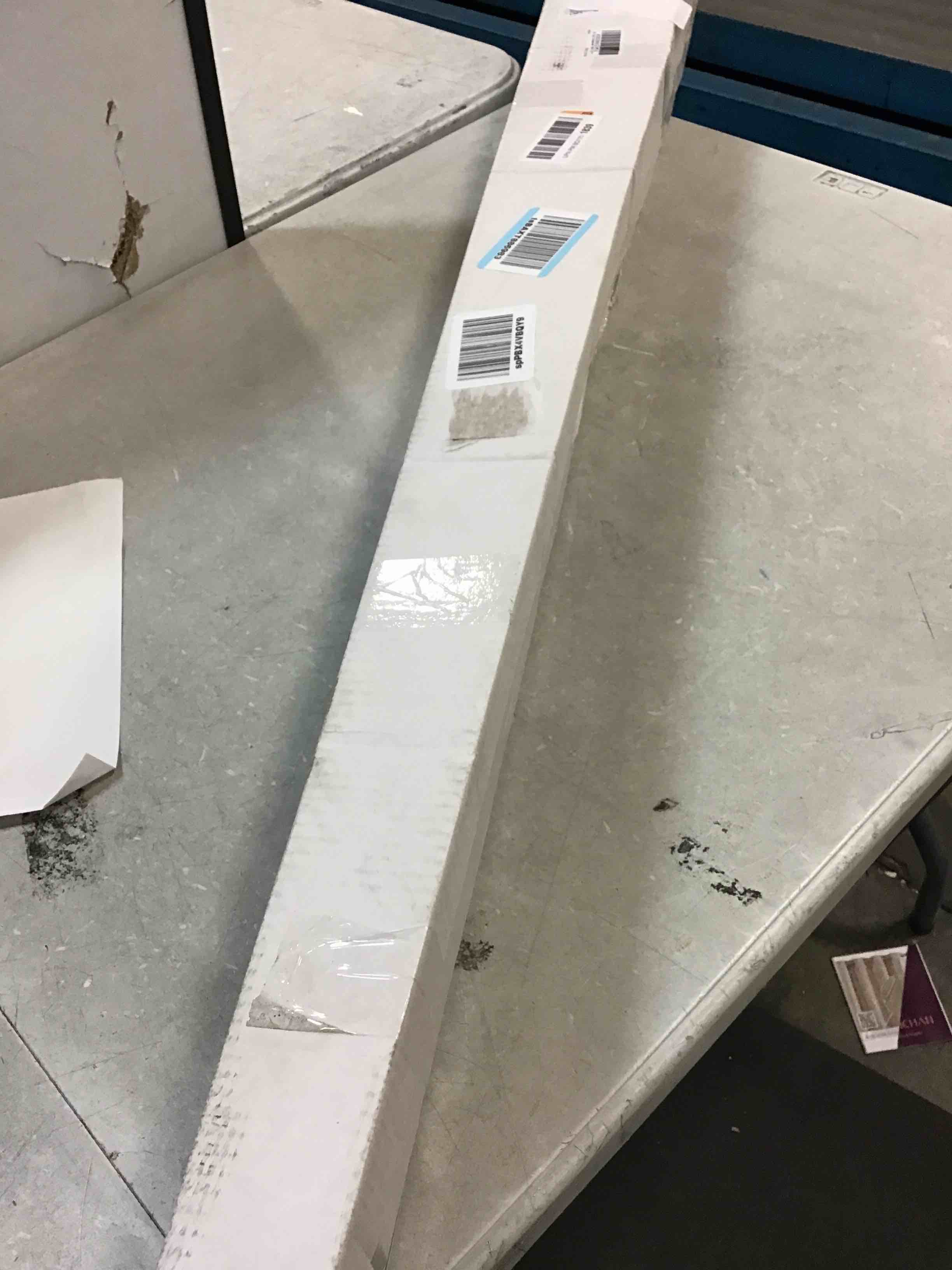 https://s3.amazonaws.com/lotting-images-prod/bidfta/PPE0515948_1728611726206.jpeg