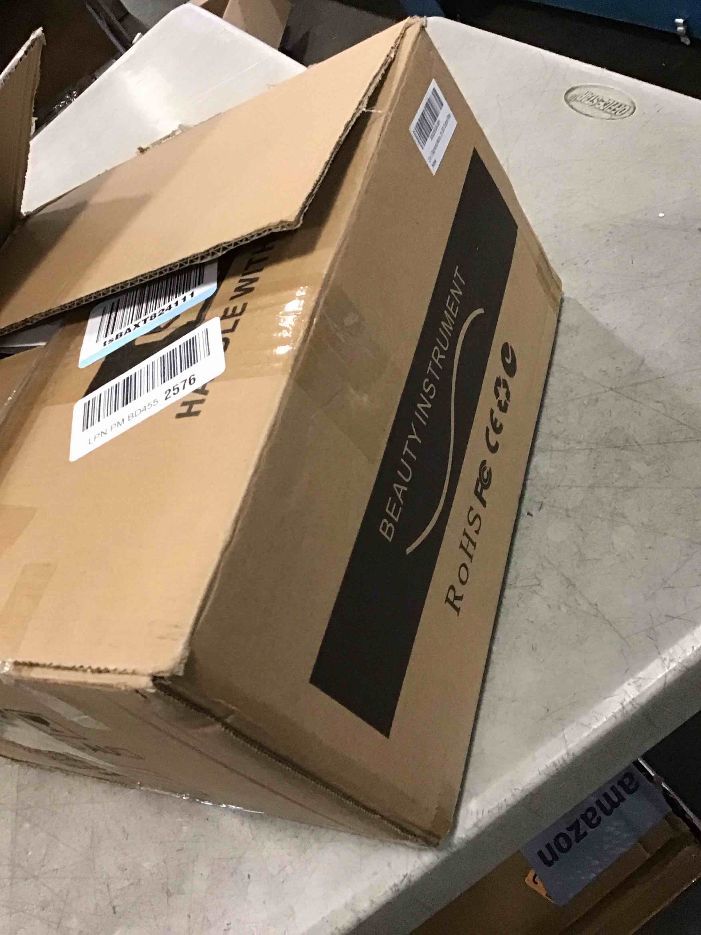 https://s3.amazonaws.com/lotting-images-prod/bidfta/PPE0518012_1732034860995.jpeg