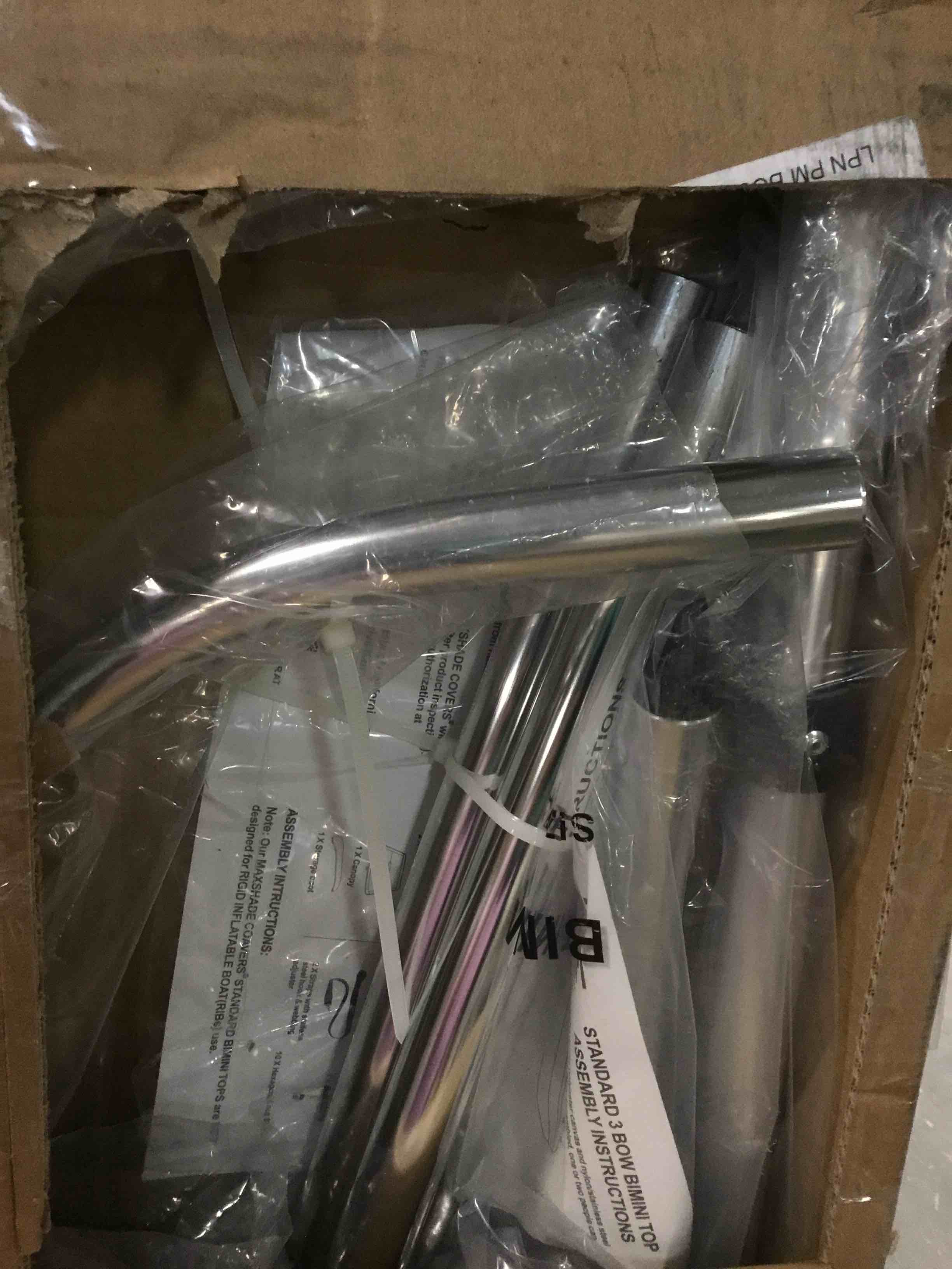 https://s3.amazonaws.com/lotting-images-prod/bidfta/PPE0518418_1729731123057.jpeg