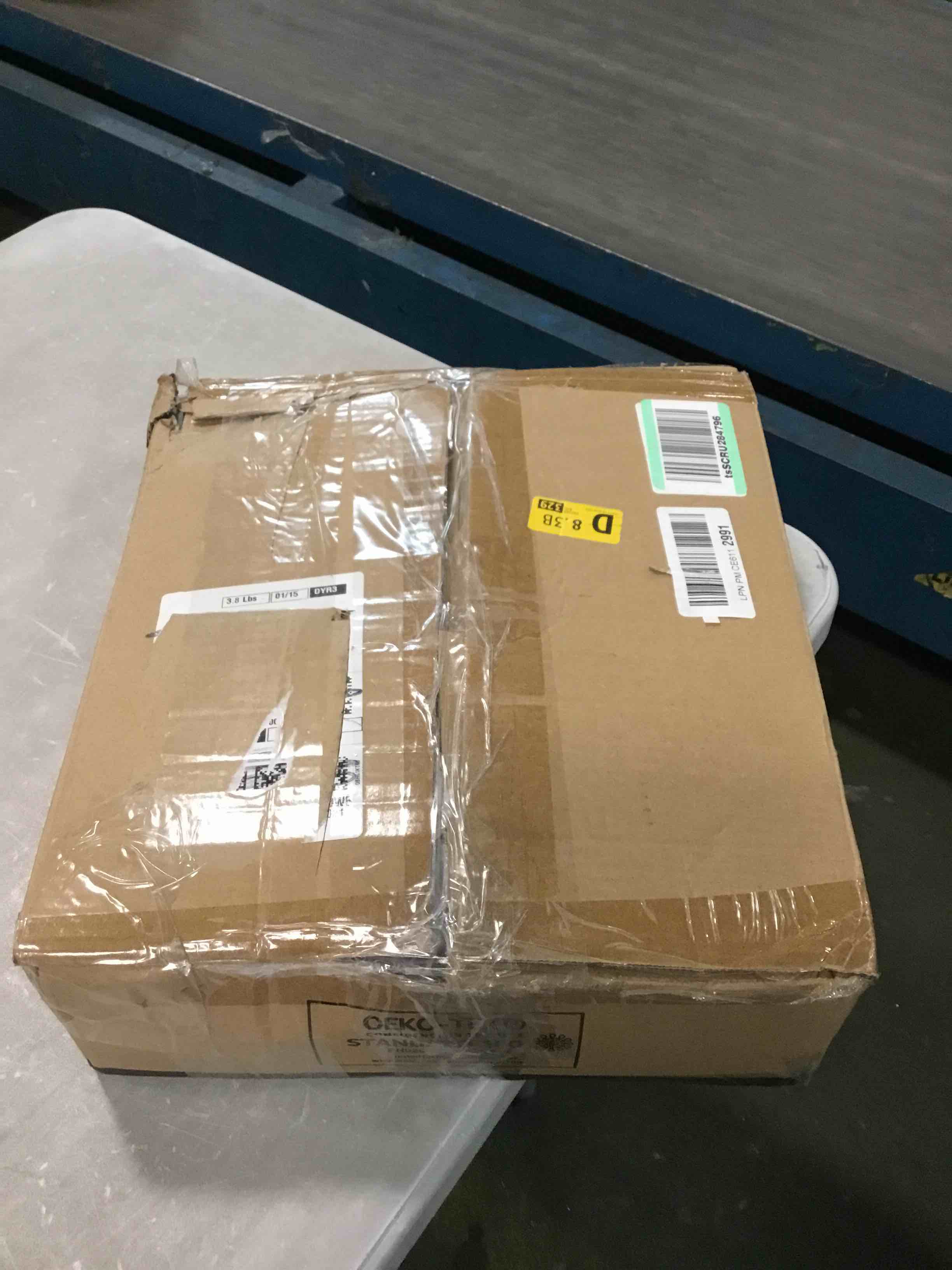 https://s3.amazonaws.com/lotting-images-prod/bidfta/PPE0518452_1729726314129.jpeg