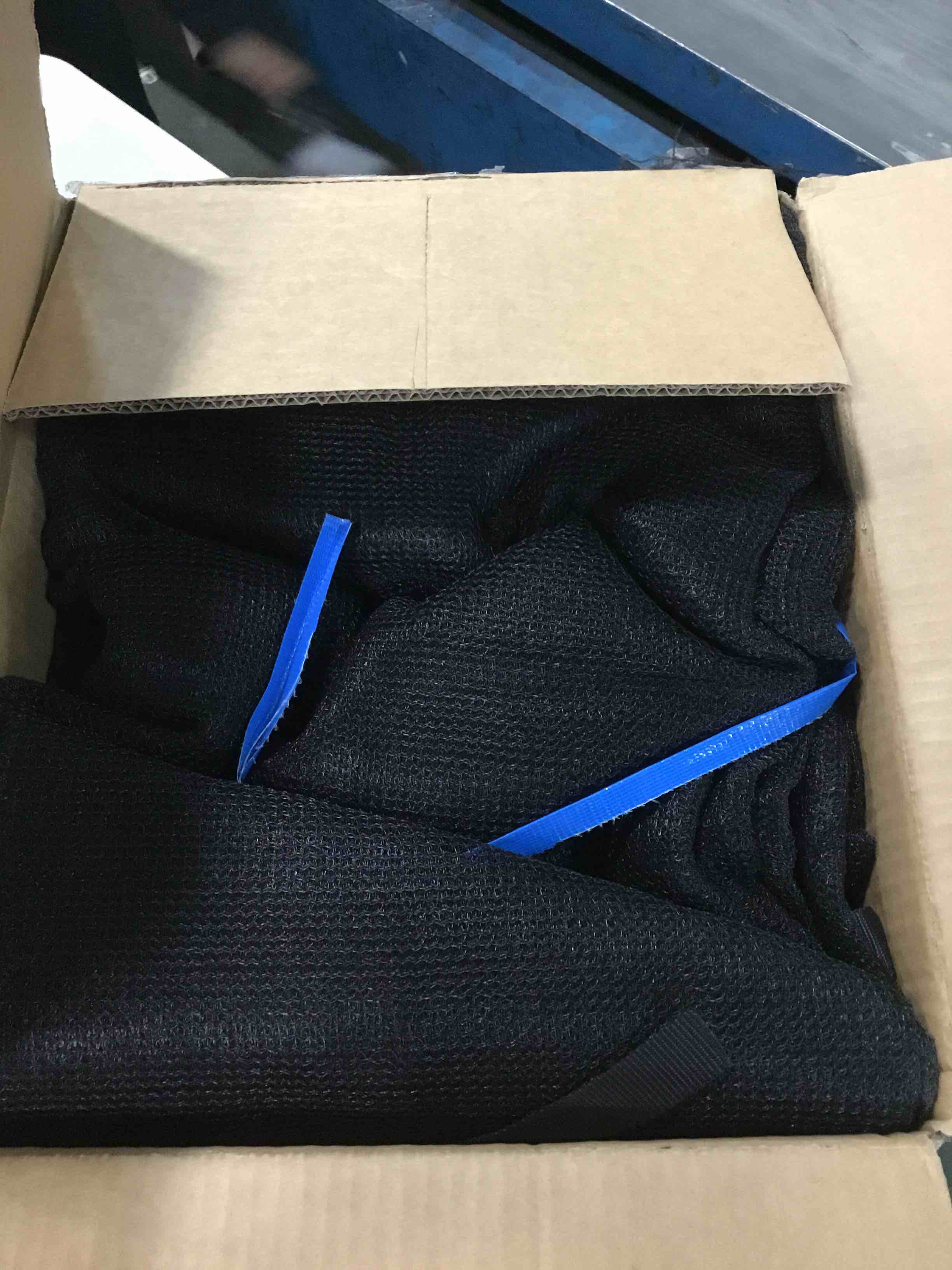 https://s3.amazonaws.com/lotting-images-prod/bidfta/PPE0518456_1729725866405.jpeg