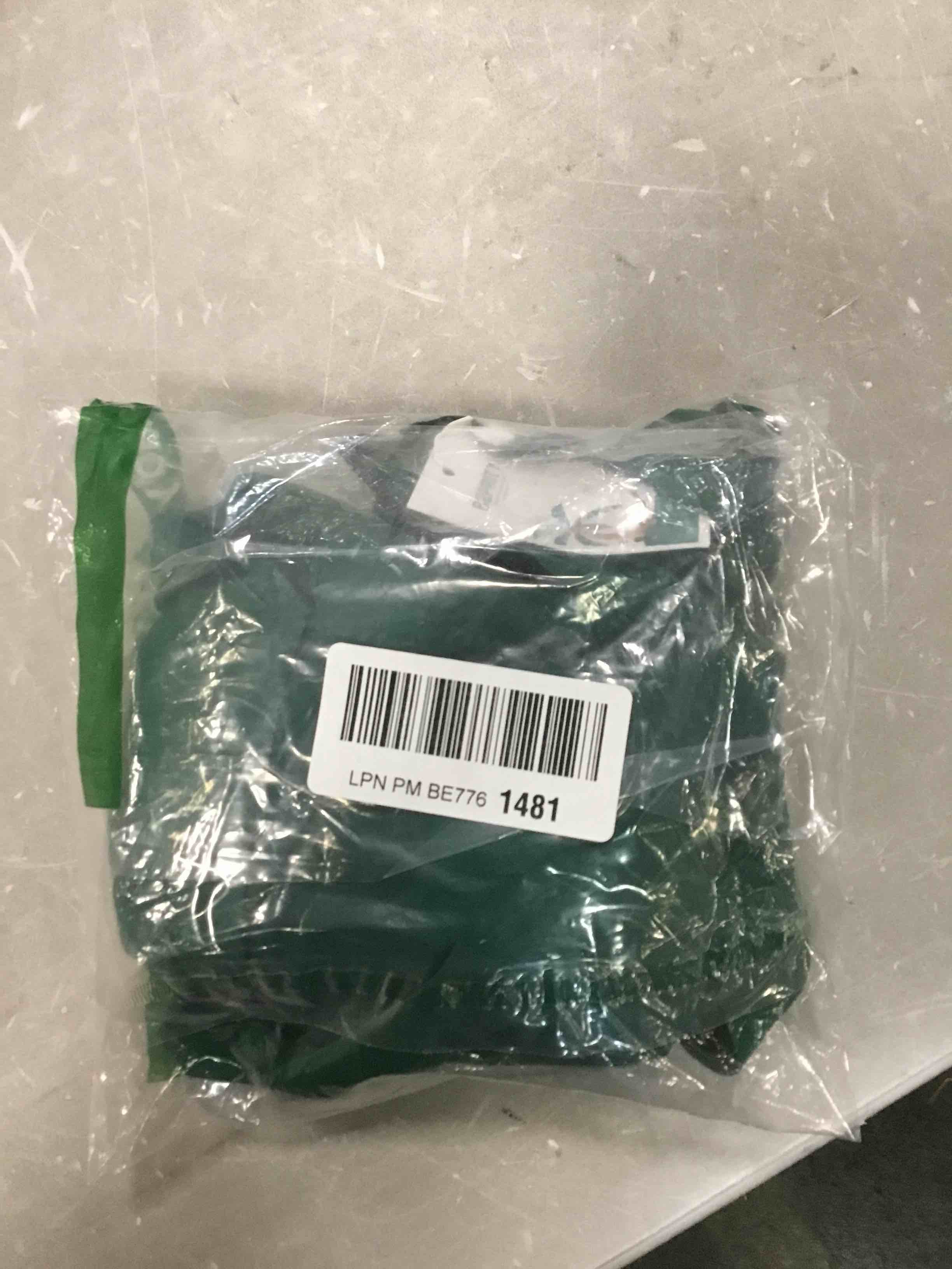https://s3.amazonaws.com/lotting-images-prod/bidfta/PPE0519179_1729133146327.jpeg