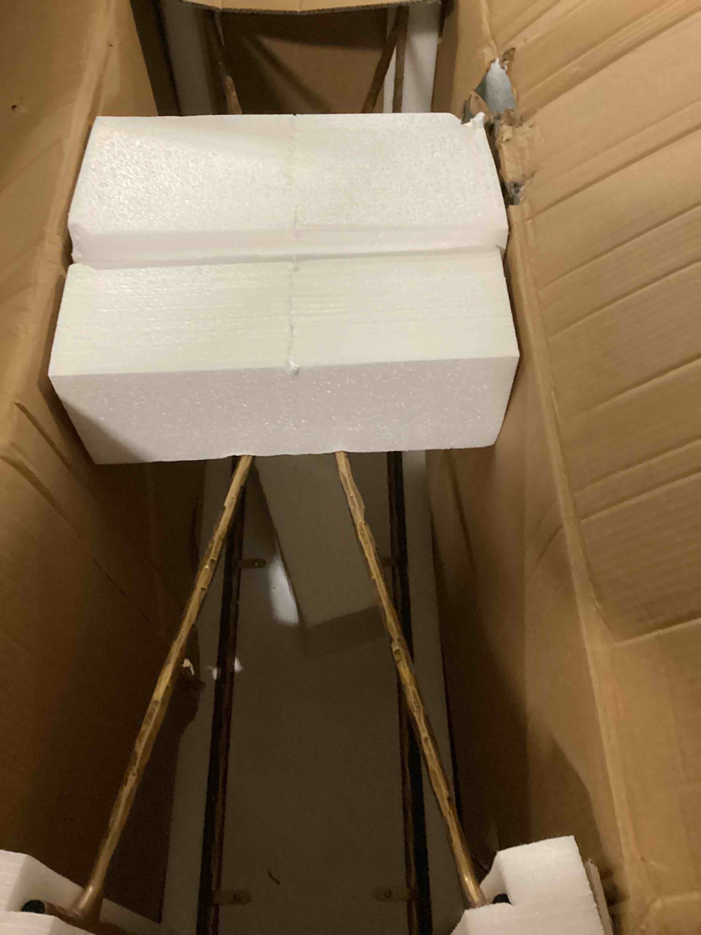 https://s3.amazonaws.com/lotting-images-prod/bidfta/PPE0544293_1732321177458.jpeg