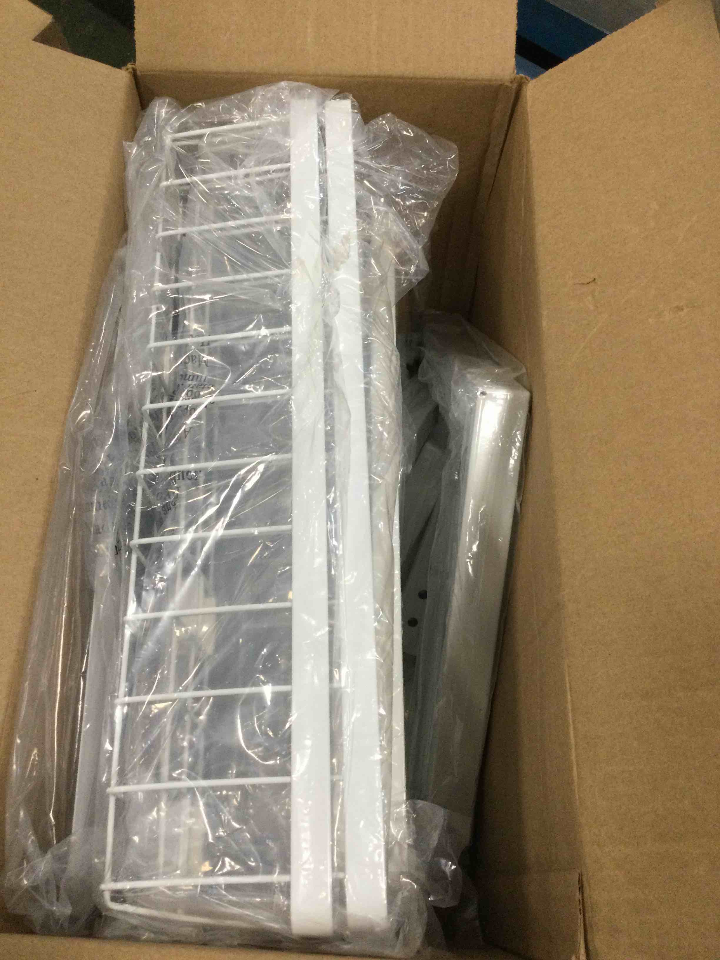 https://s3.amazonaws.com/lotting-images-prod/bidfta/PPE0544490_1732251402085.jpeg