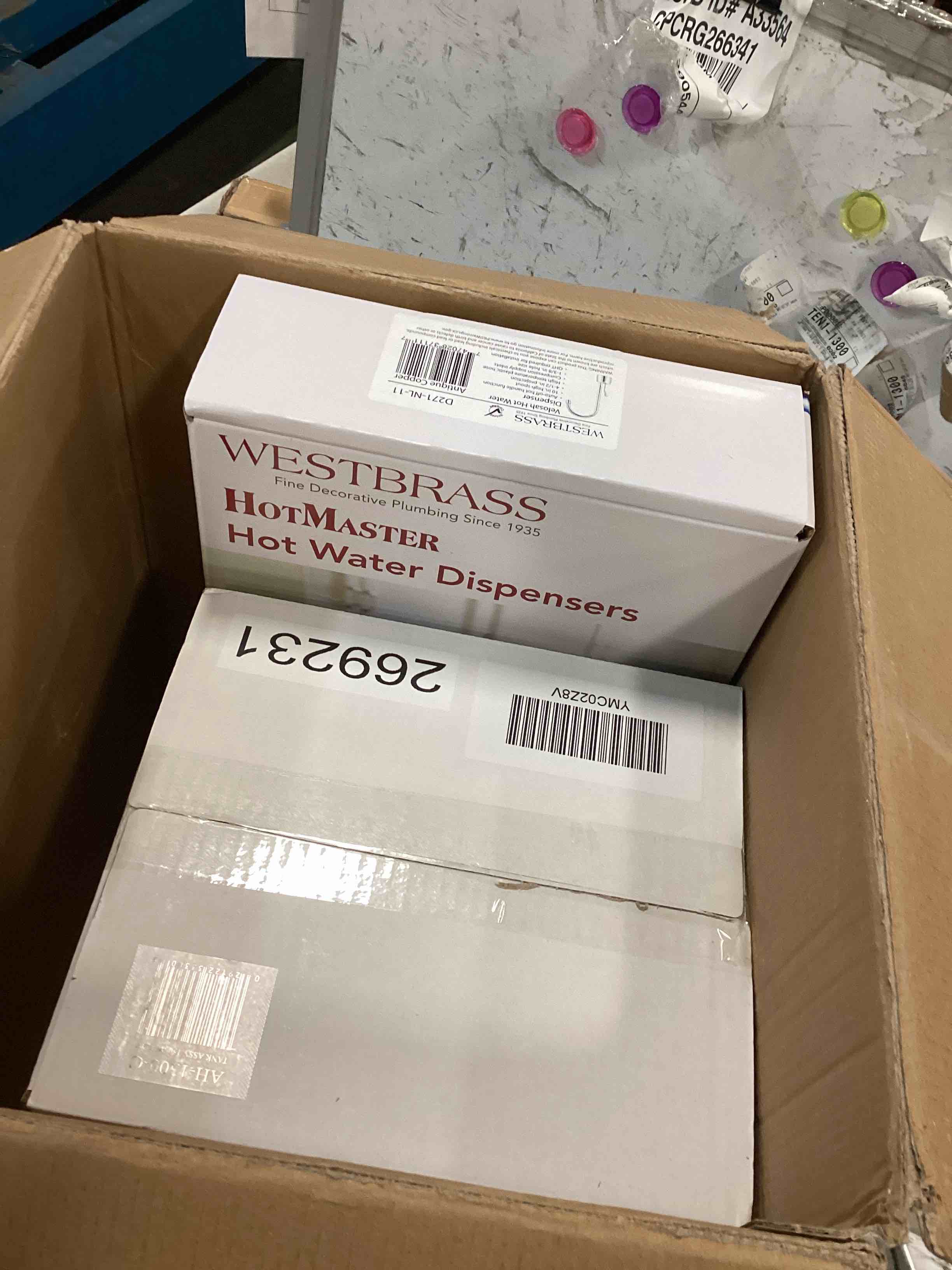 https://s3.amazonaws.com/lotting-images-prod/bidfta/PPE0545301_1731375809109.jpeg