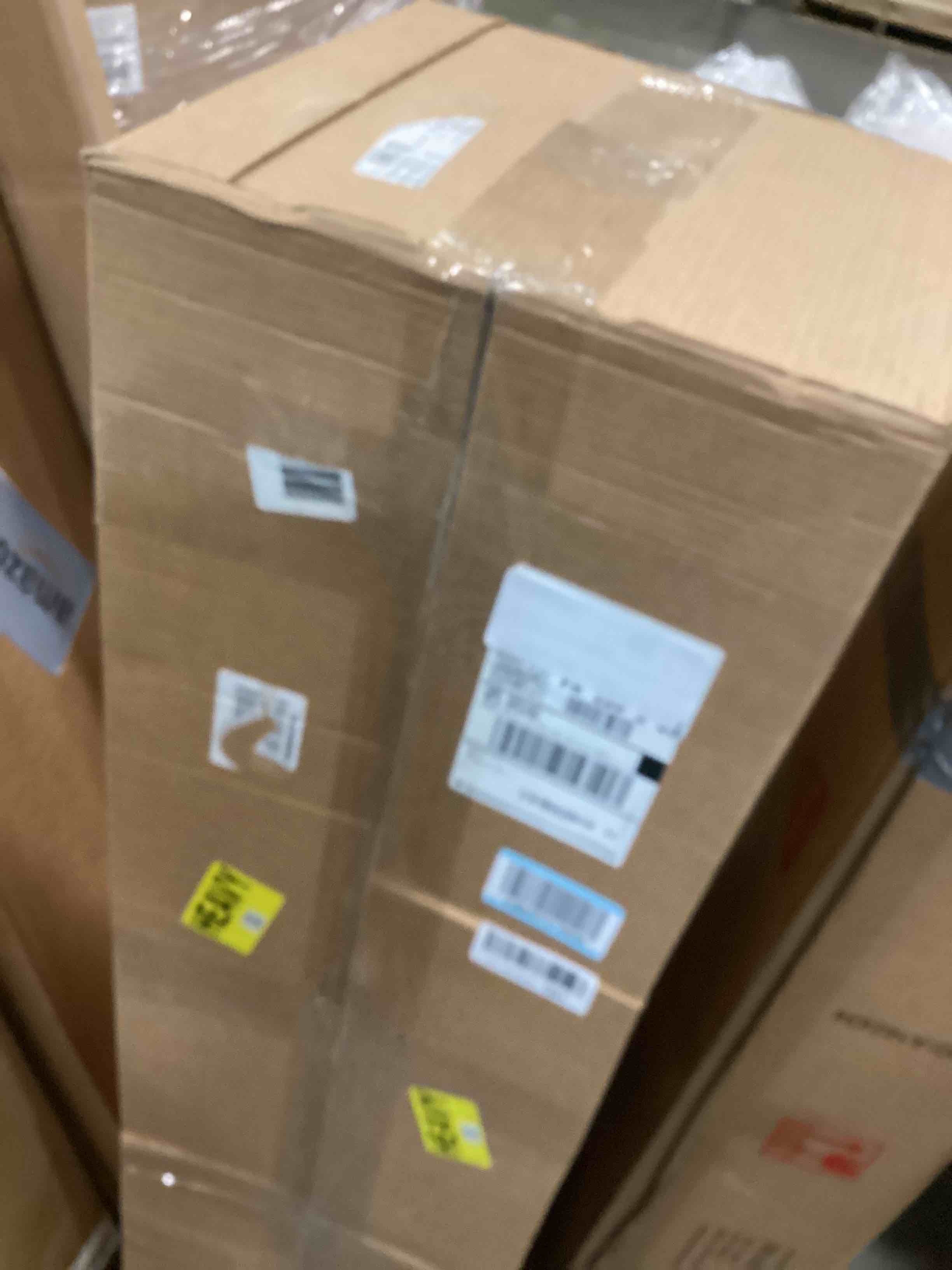https://s3.amazonaws.com/lotting-images-prod/bidfta/PPE0545384_1731366393328.jpeg