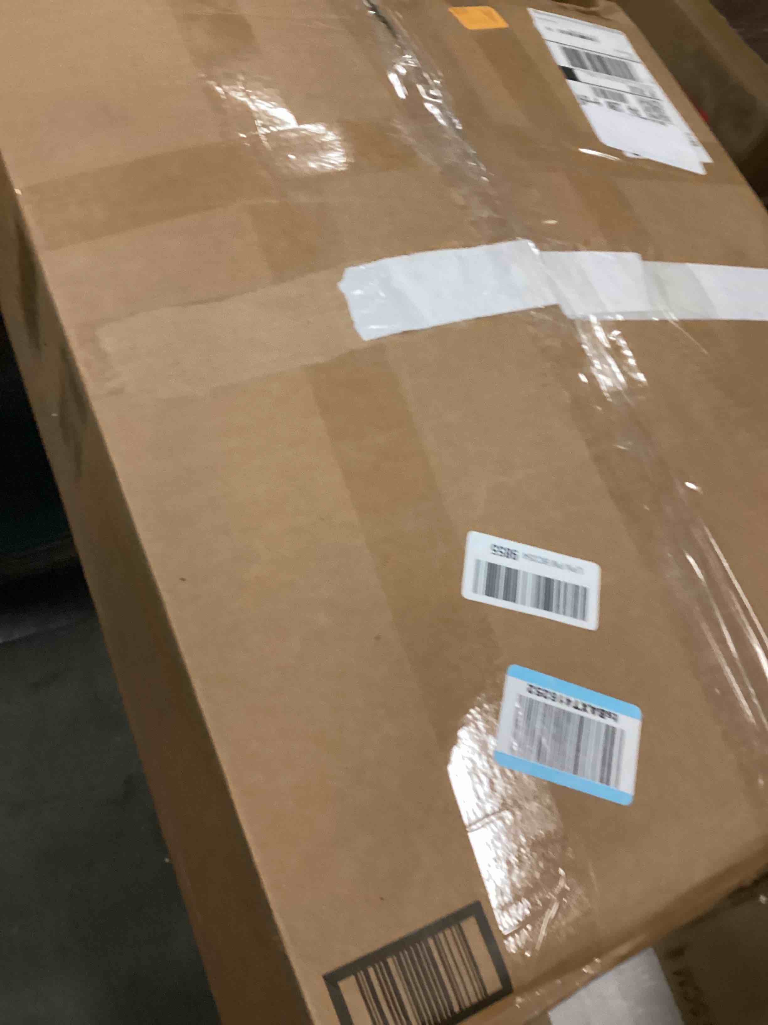 https://s3.amazonaws.com/lotting-images-prod/bidfta/PPE0545411_1731364121332.jpeg