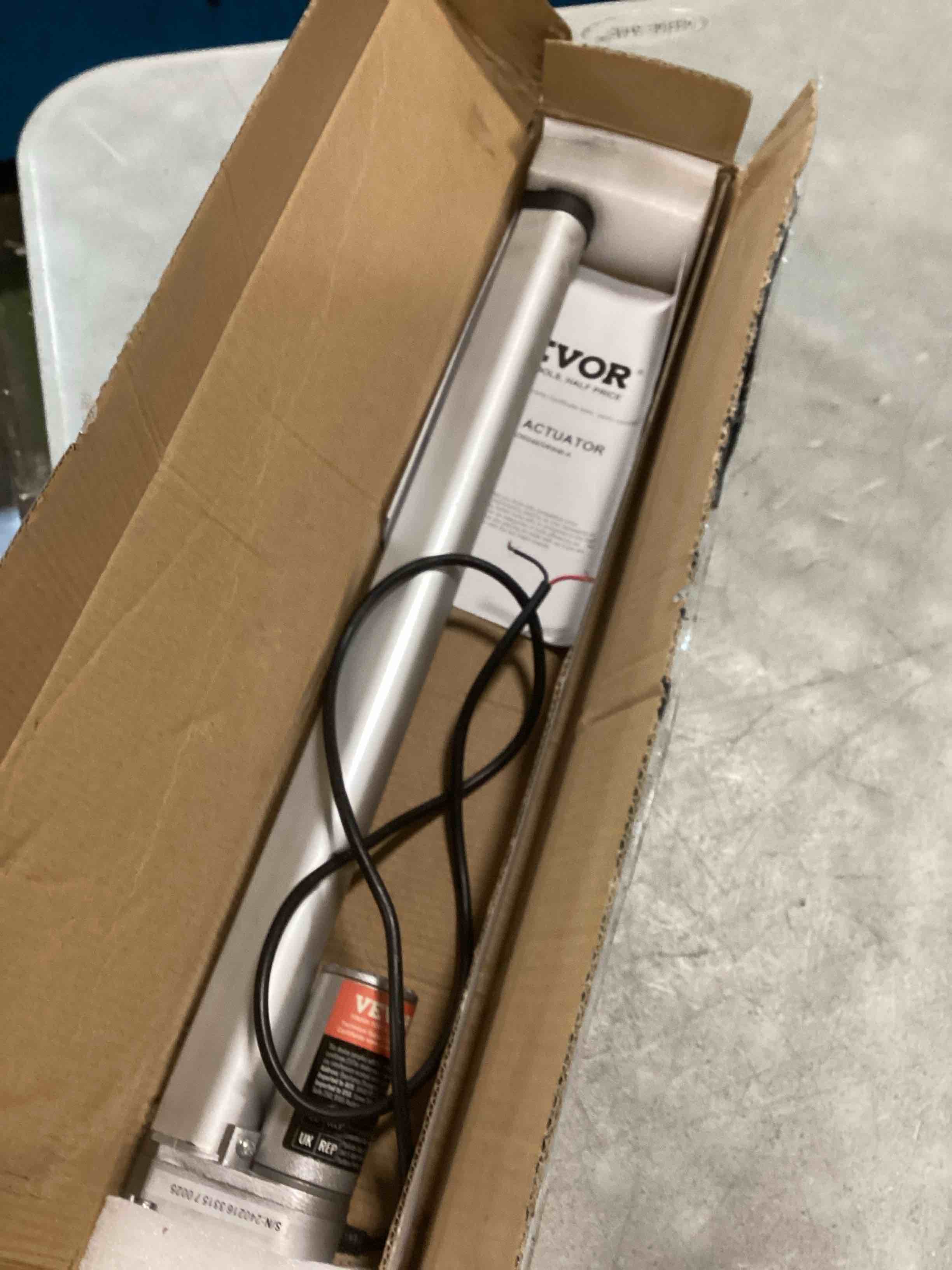 https://s3.amazonaws.com/lotting-images-prod/bidfta/PPE0545563_1731129537910.jpeg