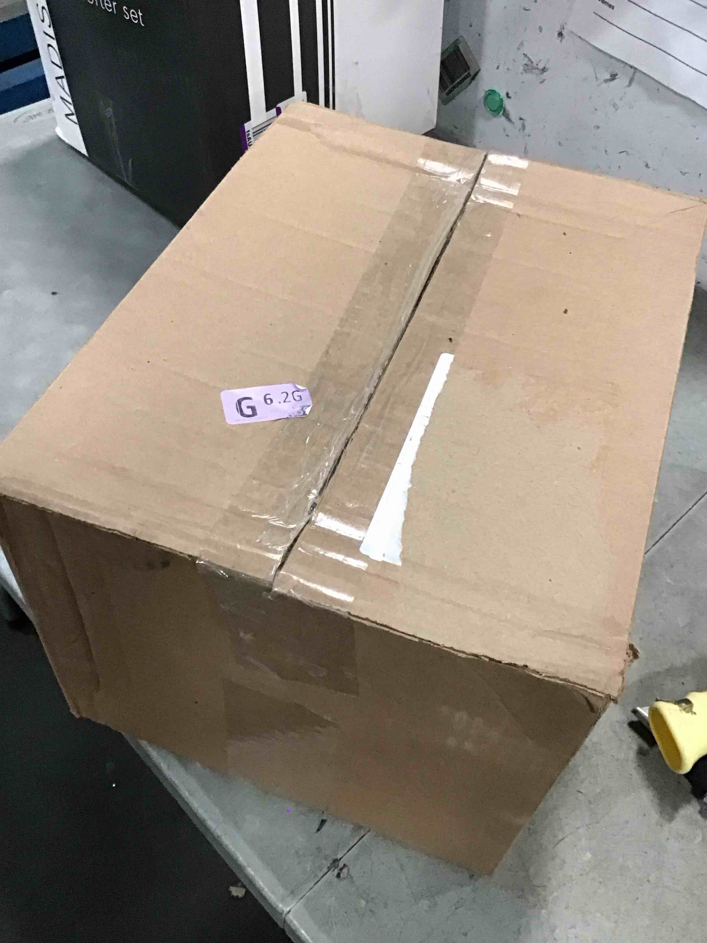 https://s3.amazonaws.com/lotting-images-prod/bidfta/PPE0545946_1730857563439.jpeg