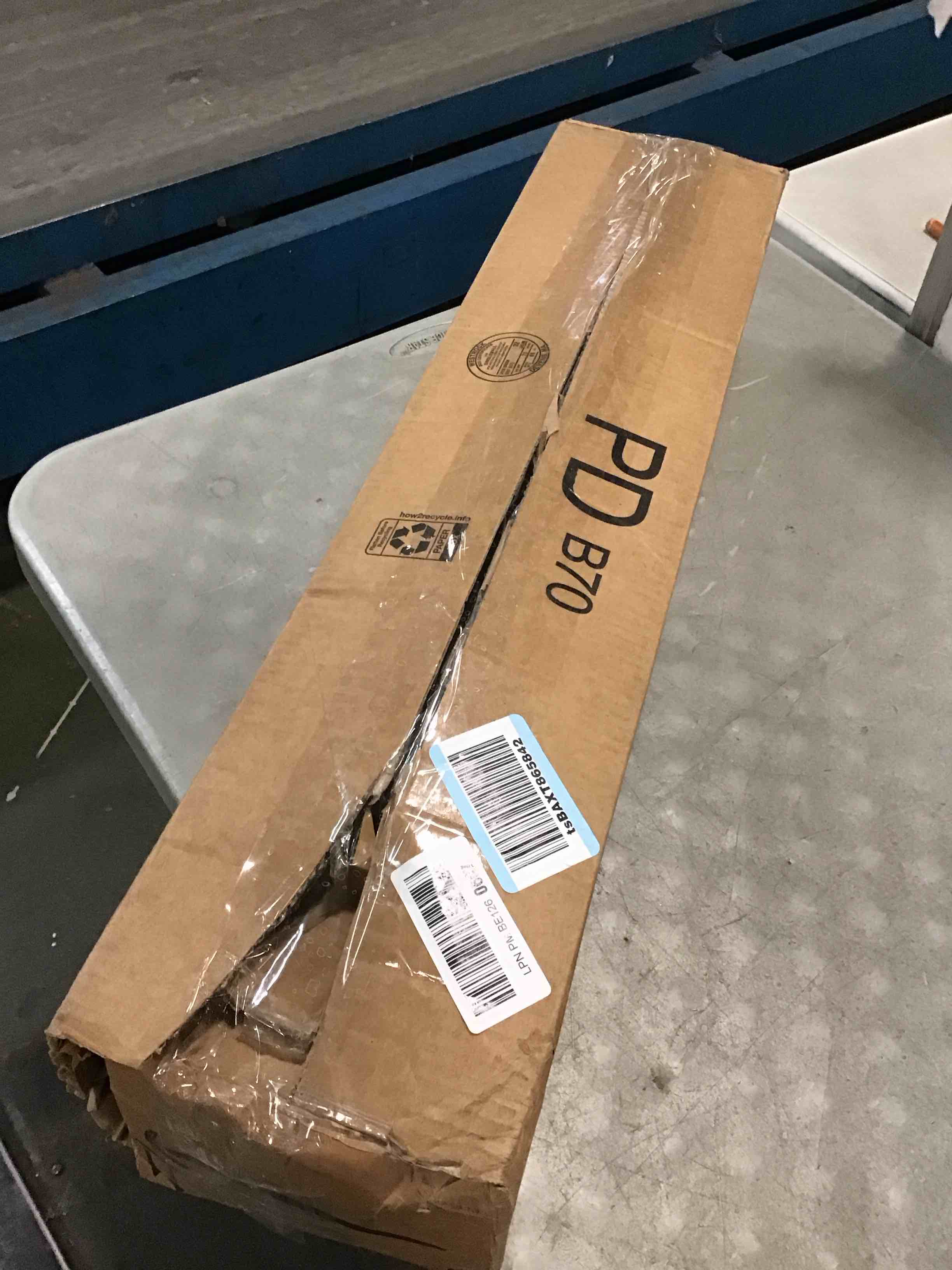 https://s3.amazonaws.com/lotting-images-prod/bidfta/PPE0546000_1730844398814.jpeg