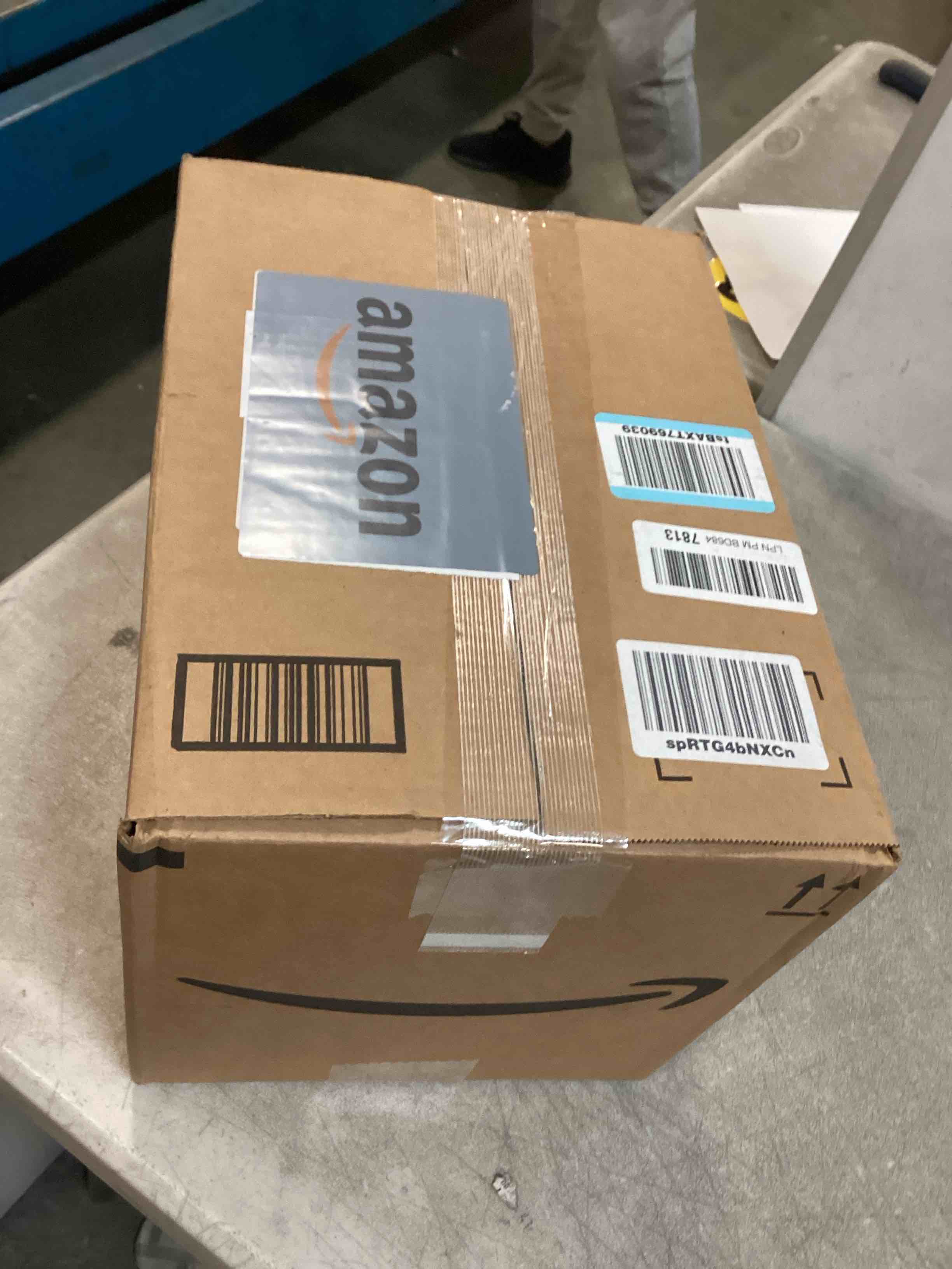 https://s3.amazonaws.com/lotting-images-prod/bidfta/PPE0546368_1731932924389.jpeg