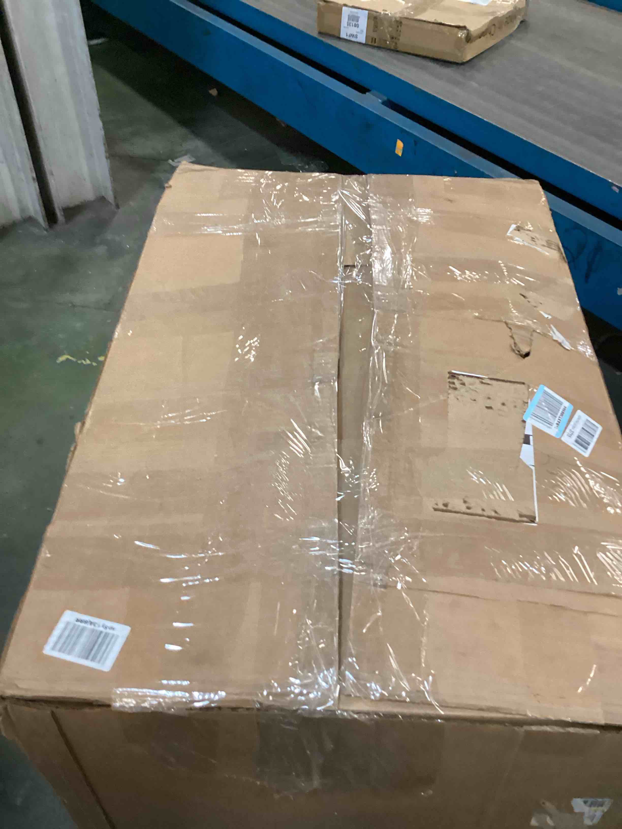 https://s3.amazonaws.com/lotting-images-prod/bidfta/PPE0546431_1731944481426.jpeg