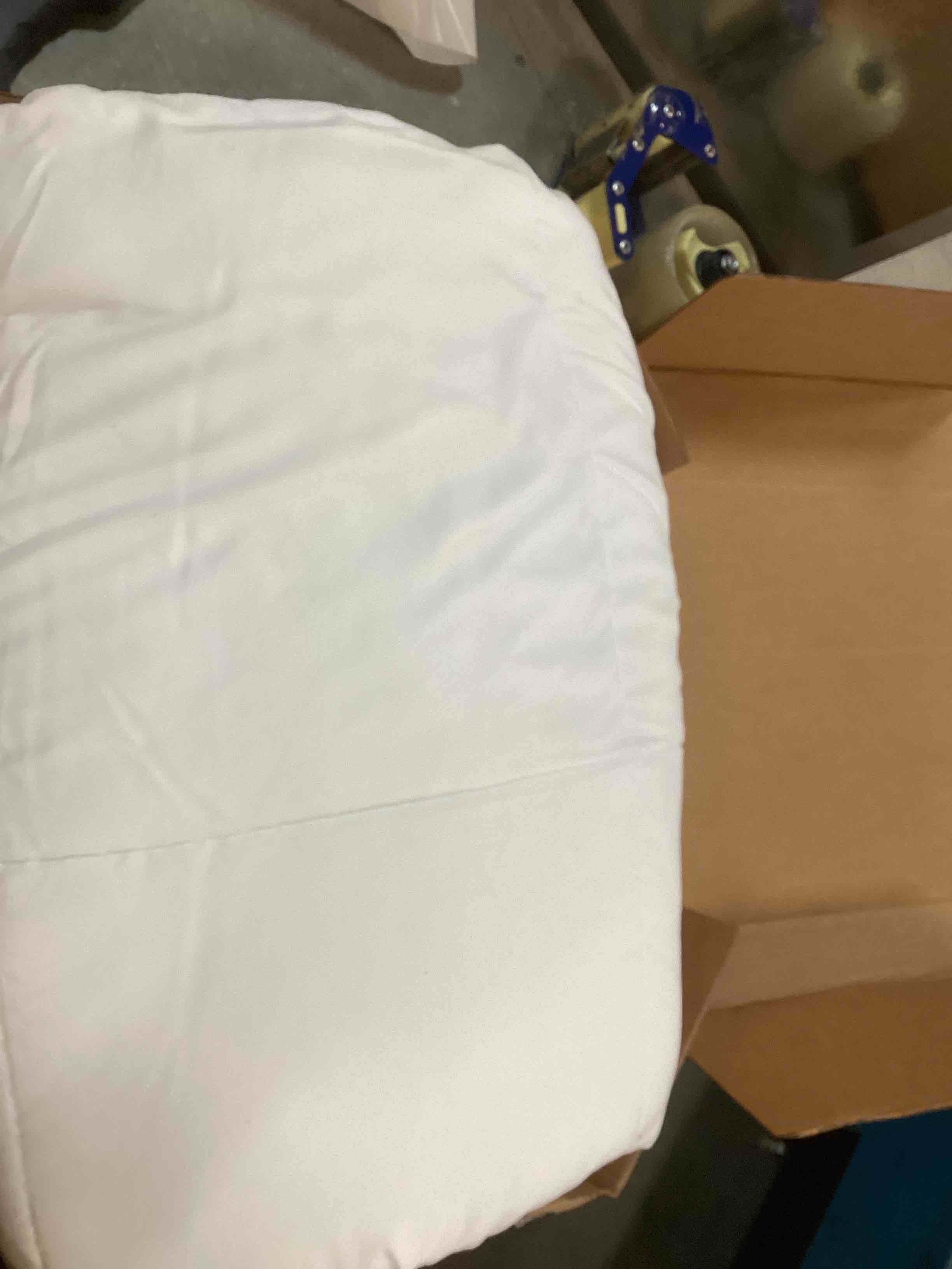 https://s3.amazonaws.com/lotting-images-prod/bidfta/PPE0546617_1731505328396.jpeg