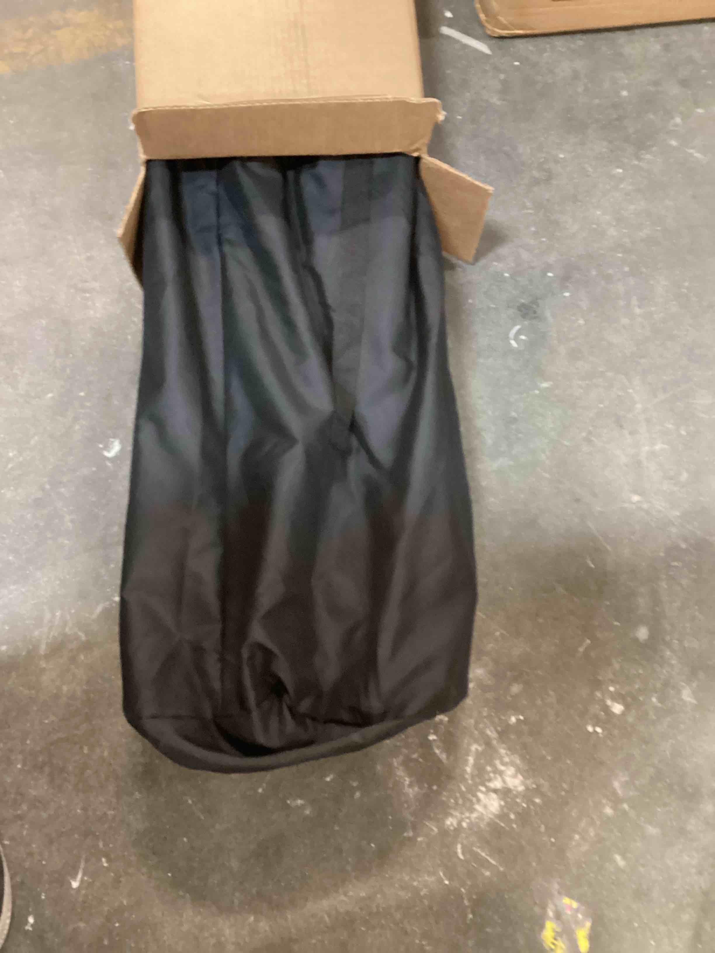 https://s3.amazonaws.com/lotting-images-prod/bidfta/PPE0546633_1731502962081.jpeg