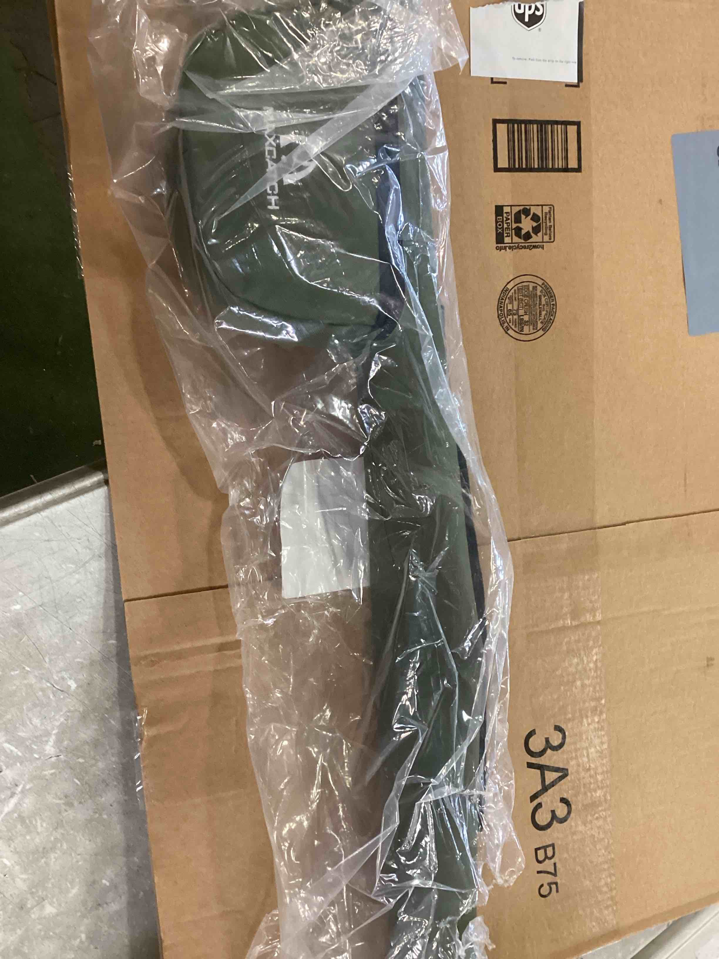 https://s3.amazonaws.com/lotting-images-prod/bidfta/PPE0547622_1730483575920.jpeg