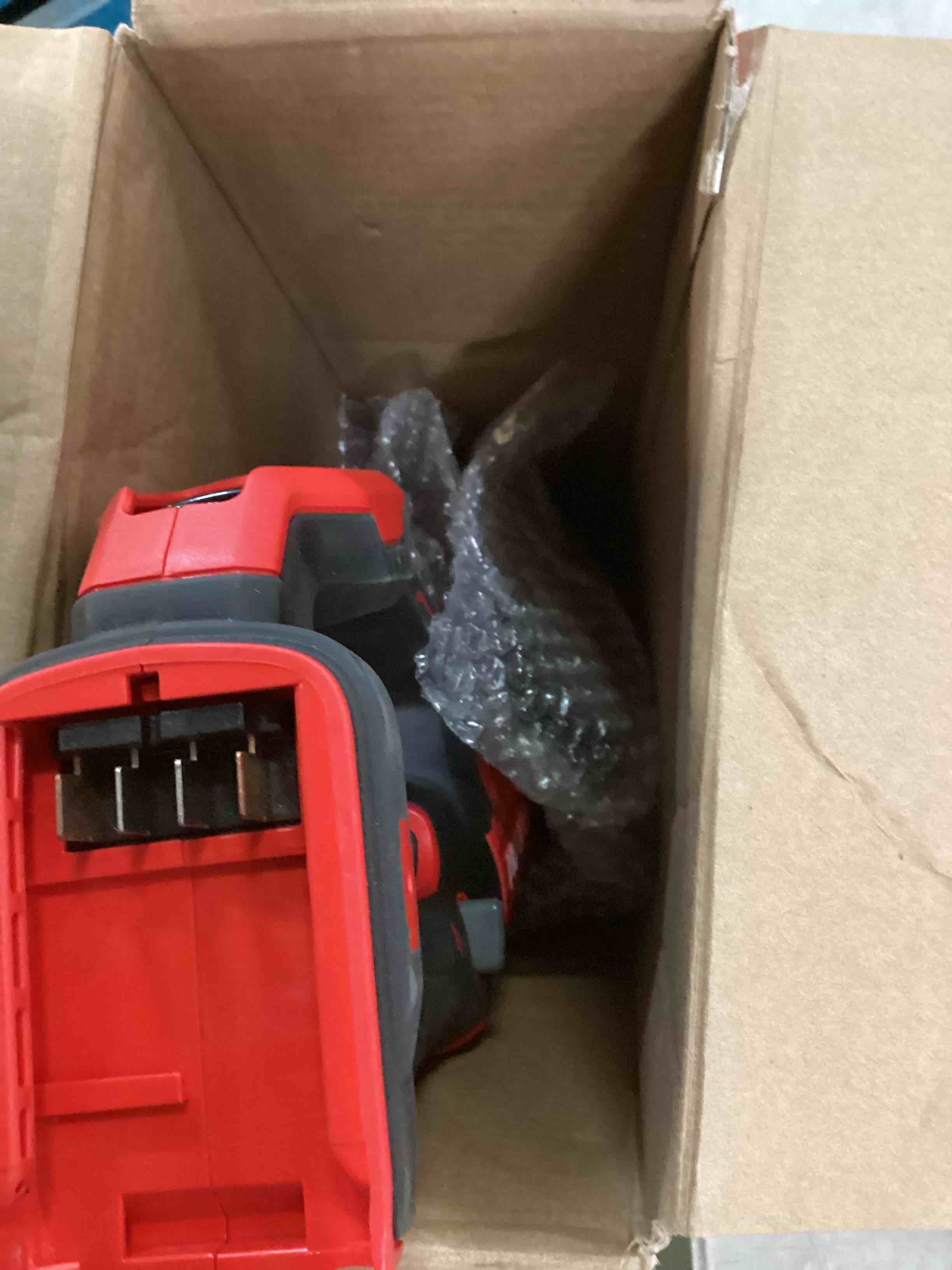 https://s3.amazonaws.com/lotting-images-prod/bidfta/PPE0547782_1730471491998.jpeg