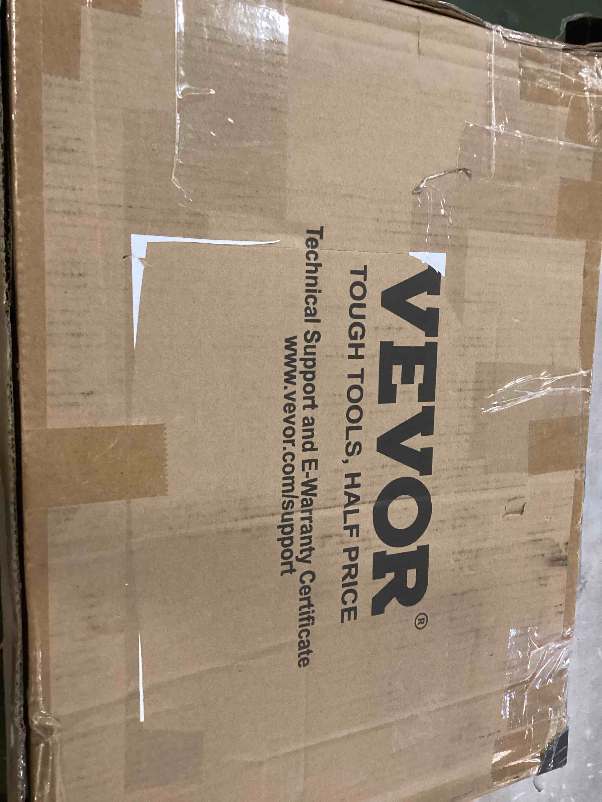 https://s3.amazonaws.com/lotting-images-prod/bidfta/PPE0547950_1730390946487.jpeg