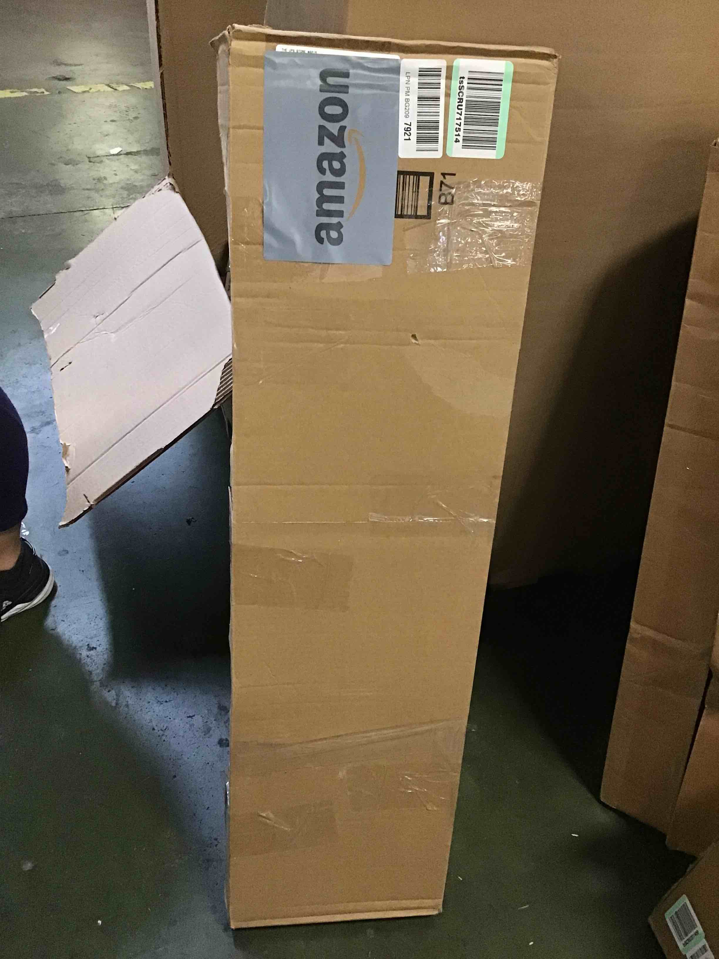 https://s3.amazonaws.com/lotting-images-prod/bidfta/PPE0548408_1730909561629.jpeg