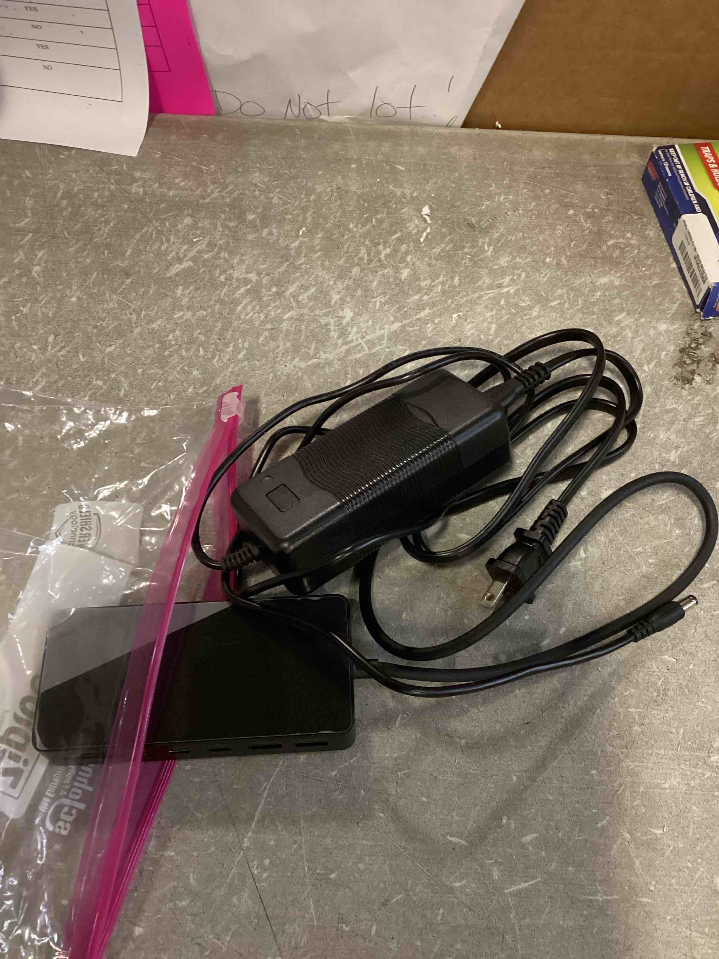 https://s3.amazonaws.com/lotting-images-prod/bidfta/PPE0549595_1729886277566.jpeg
