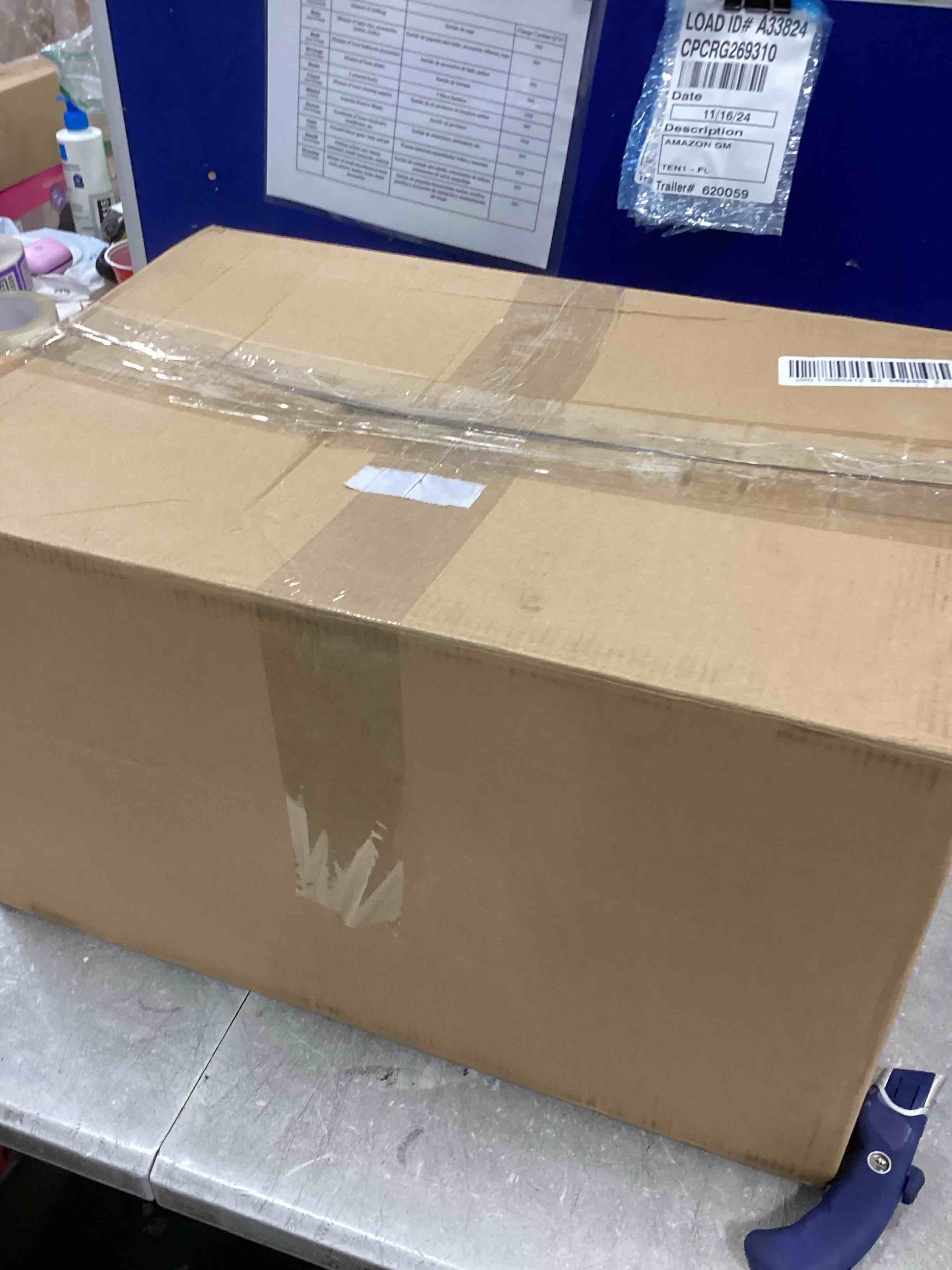 https://s3.amazonaws.com/lotting-images-prod/bidfta/PPE0550687_1732032186622.jpeg
