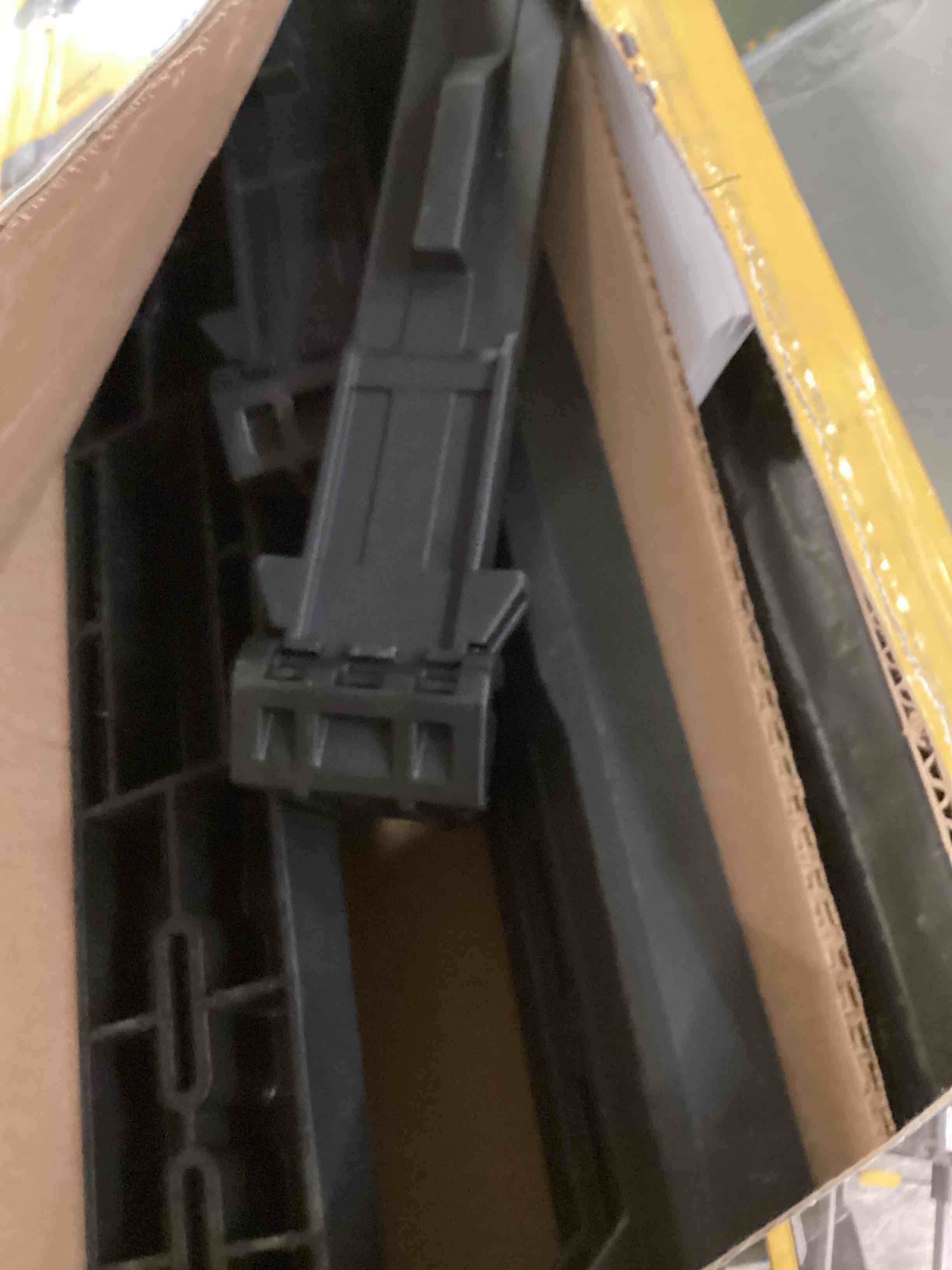 https://s3.amazonaws.com/lotting-images-prod/bidfta/PPE0551918_1729870109449.jpeg