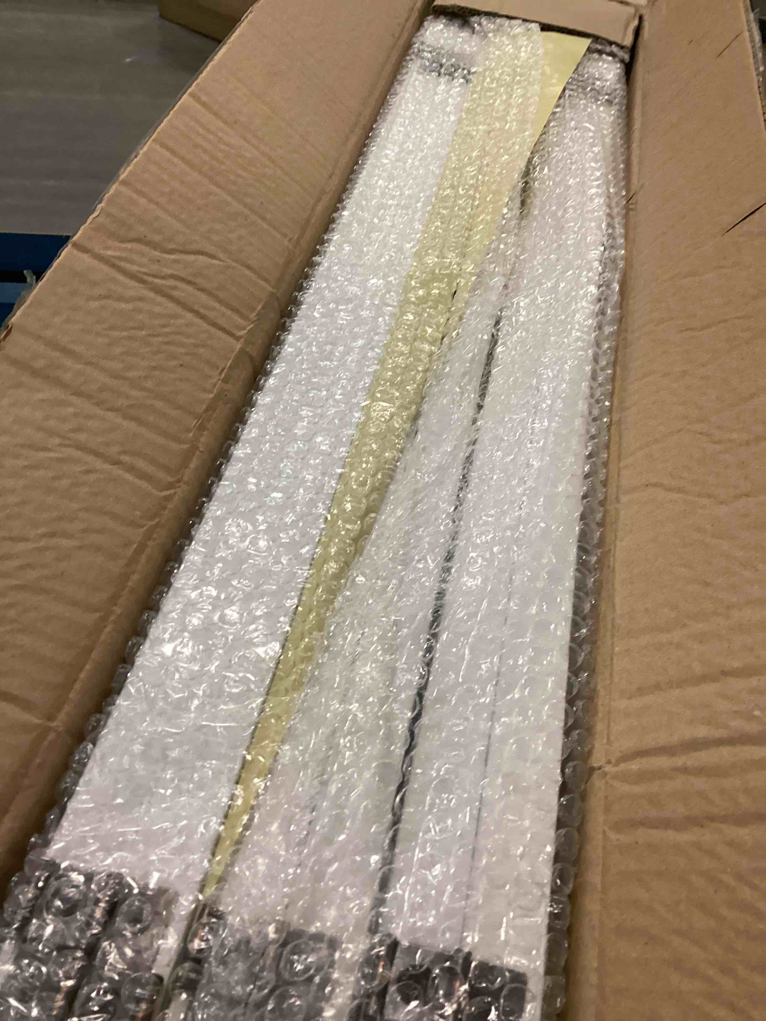 https://s3.amazonaws.com/lotting-images-prod/bidfta/PPE0551957_1729857135480.jpeg