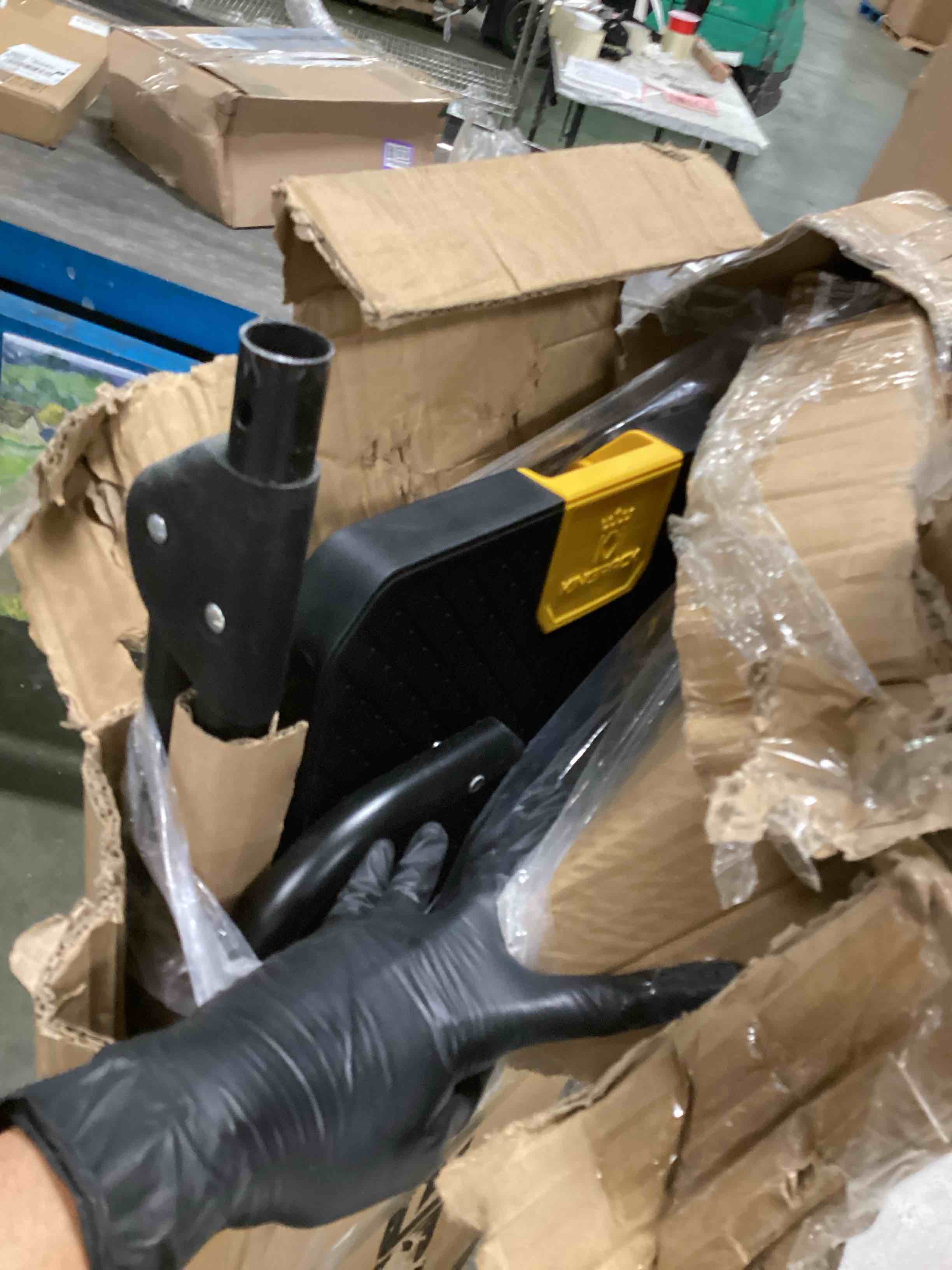 https://s3.amazonaws.com/lotting-images-prod/bidfta/PPE0552025_1730378475347.jpeg