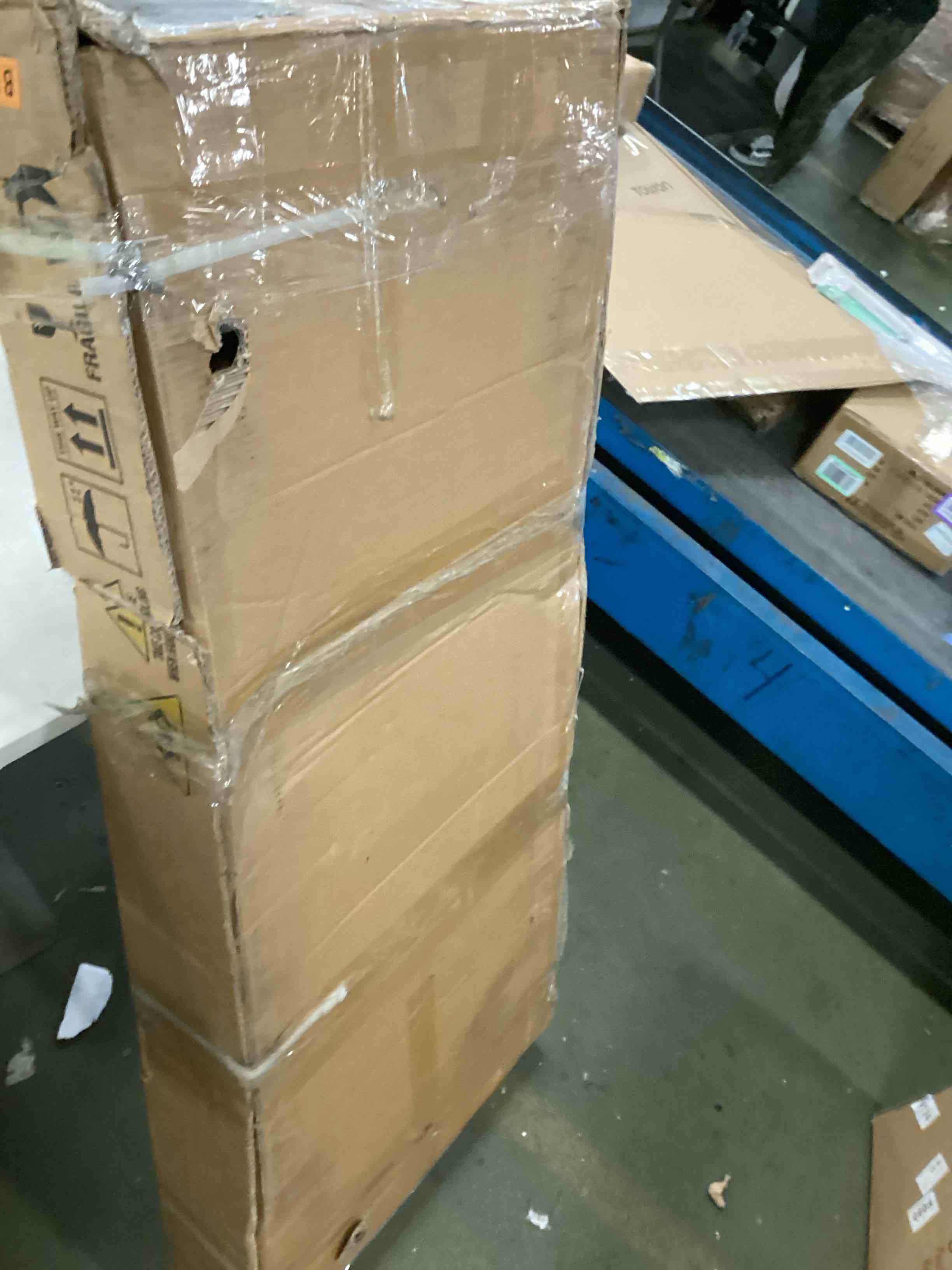 https://s3.amazonaws.com/lotting-images-prod/bidfta/PPE0552678_1730209921997.jpeg
