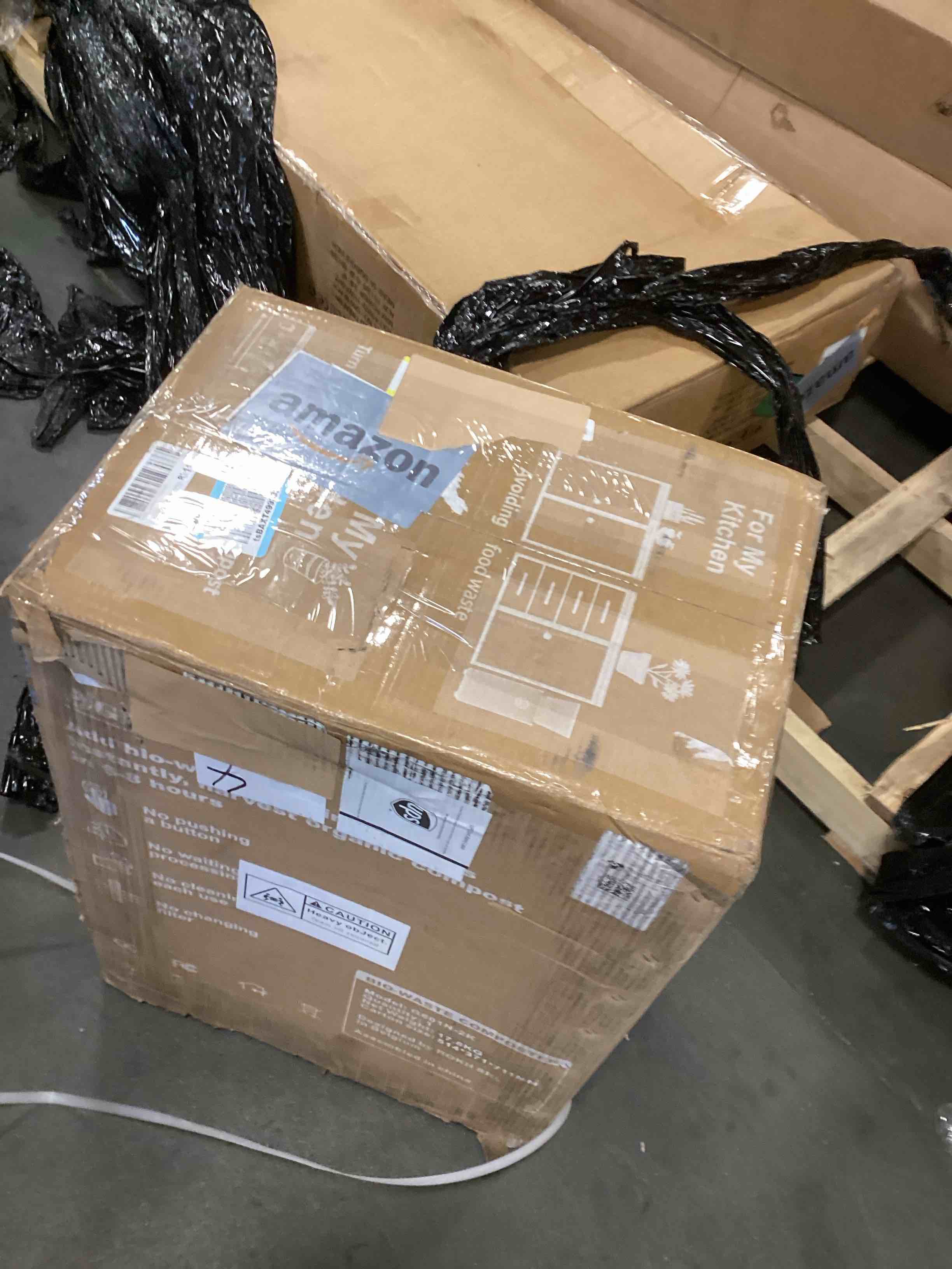 https://s3.amazonaws.com/lotting-images-prod/bidfta/PPE0552804_1730144398287.jpeg
