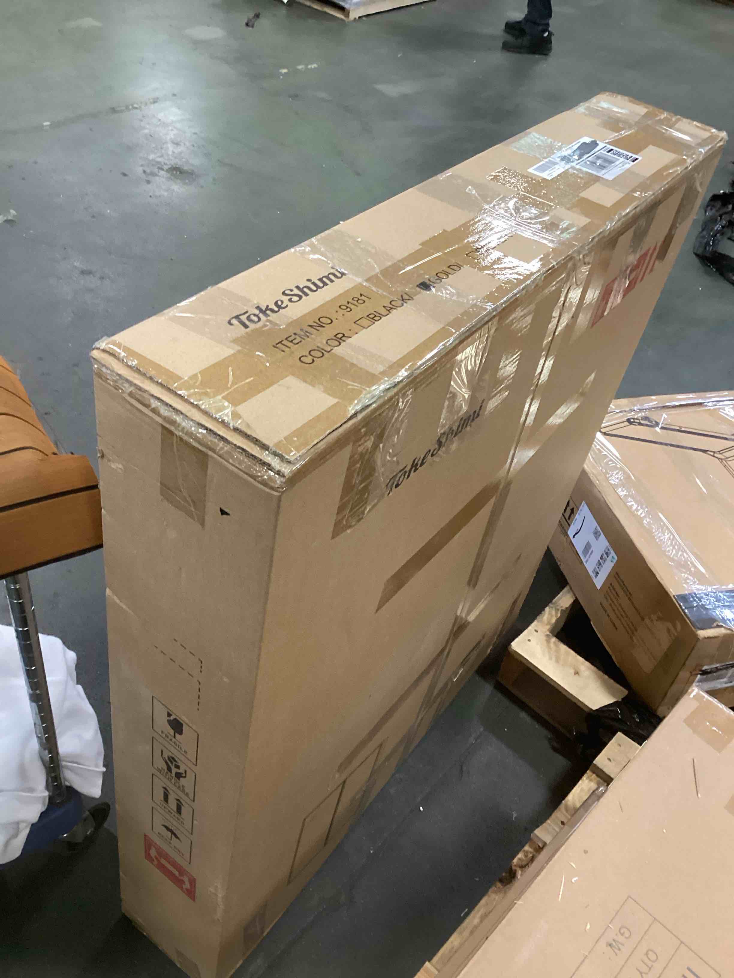 https://s3.amazonaws.com/lotting-images-prod/bidfta/PPE0552813_1730143381020.jpeg