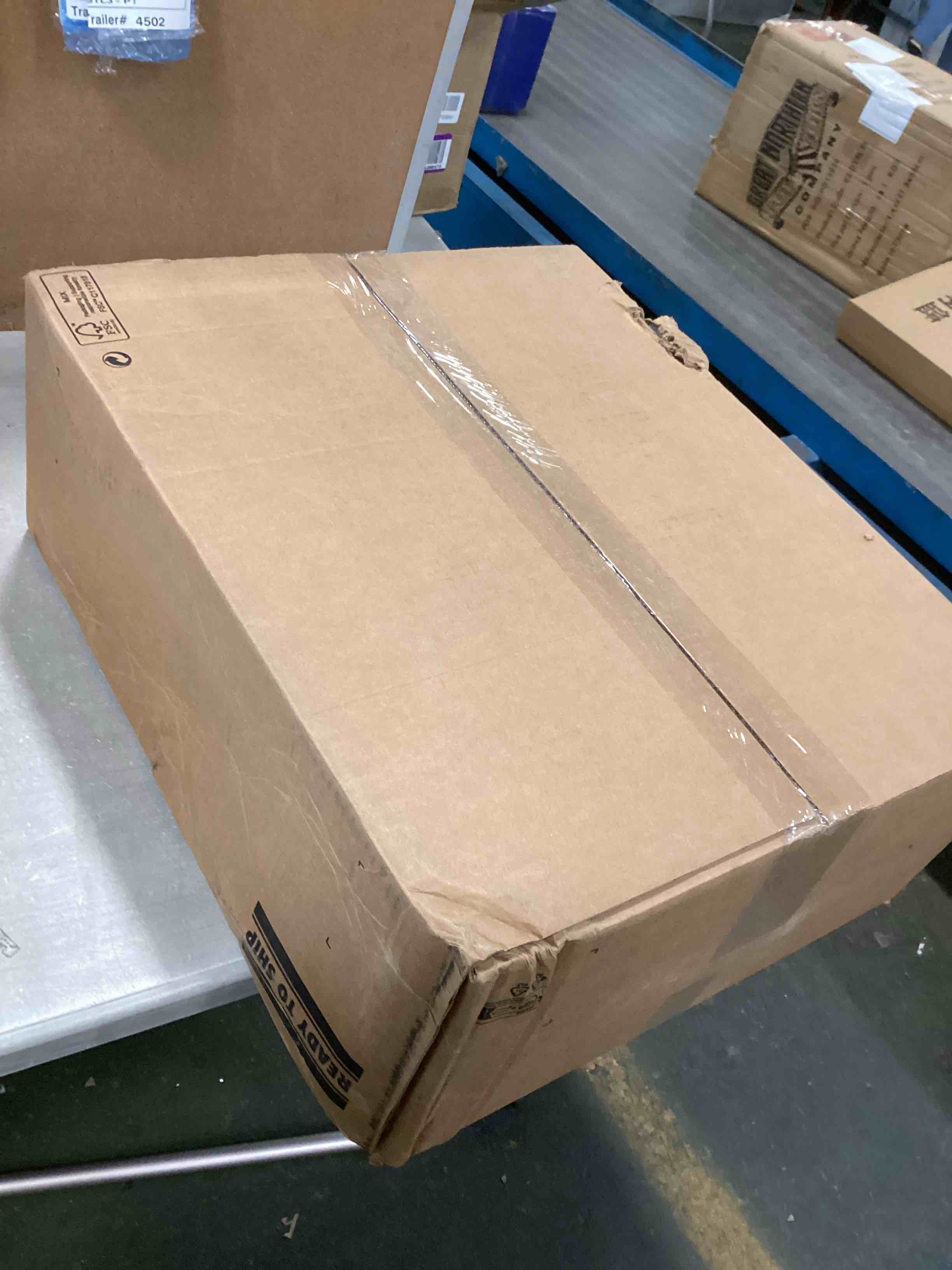 https://s3.amazonaws.com/lotting-images-prod/bidfta/PPE0553624_1729784949254.jpeg