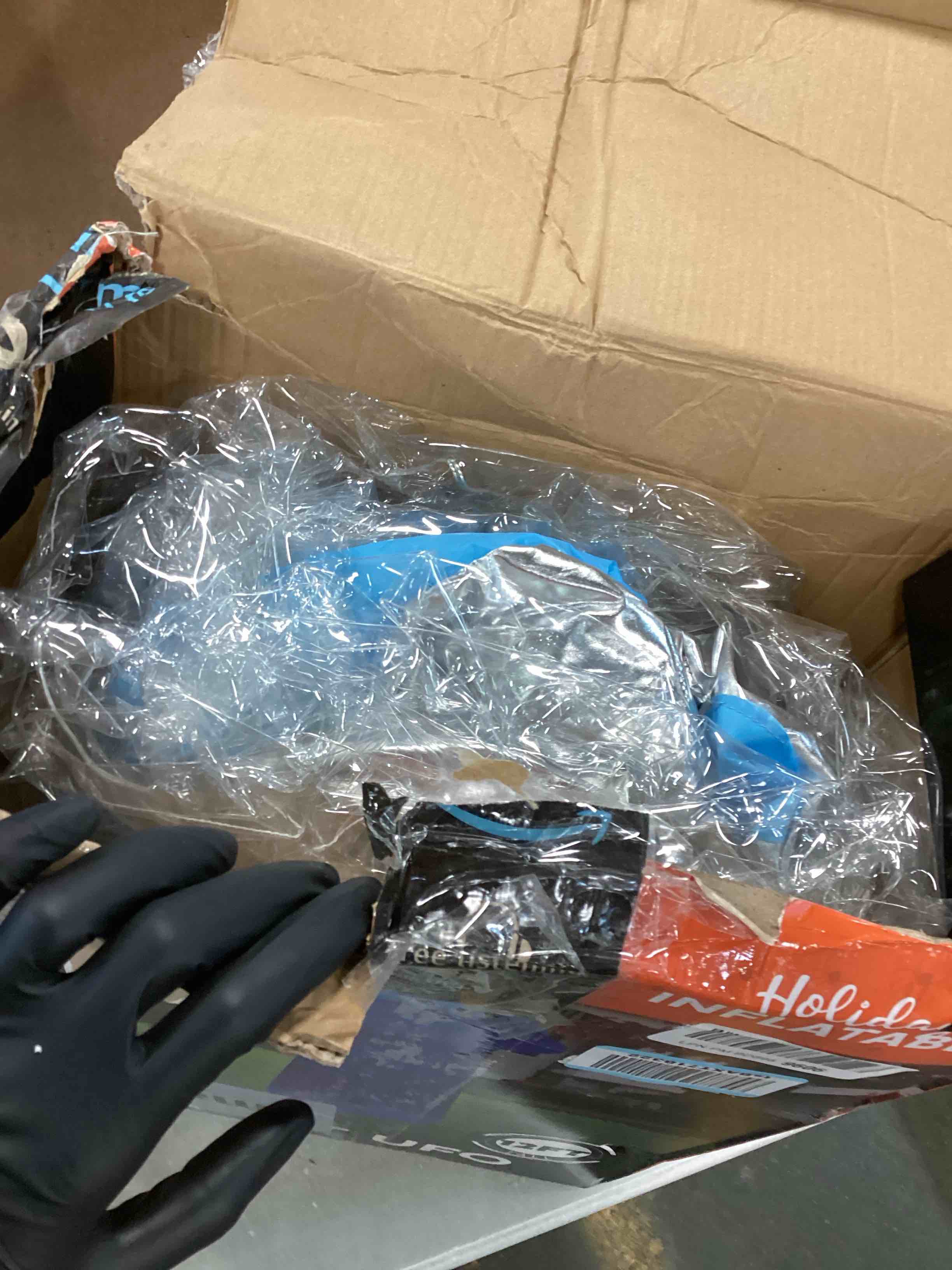 https://s3.amazonaws.com/lotting-images-prod/bidfta/PPE0553697_1729778076770.jpeg