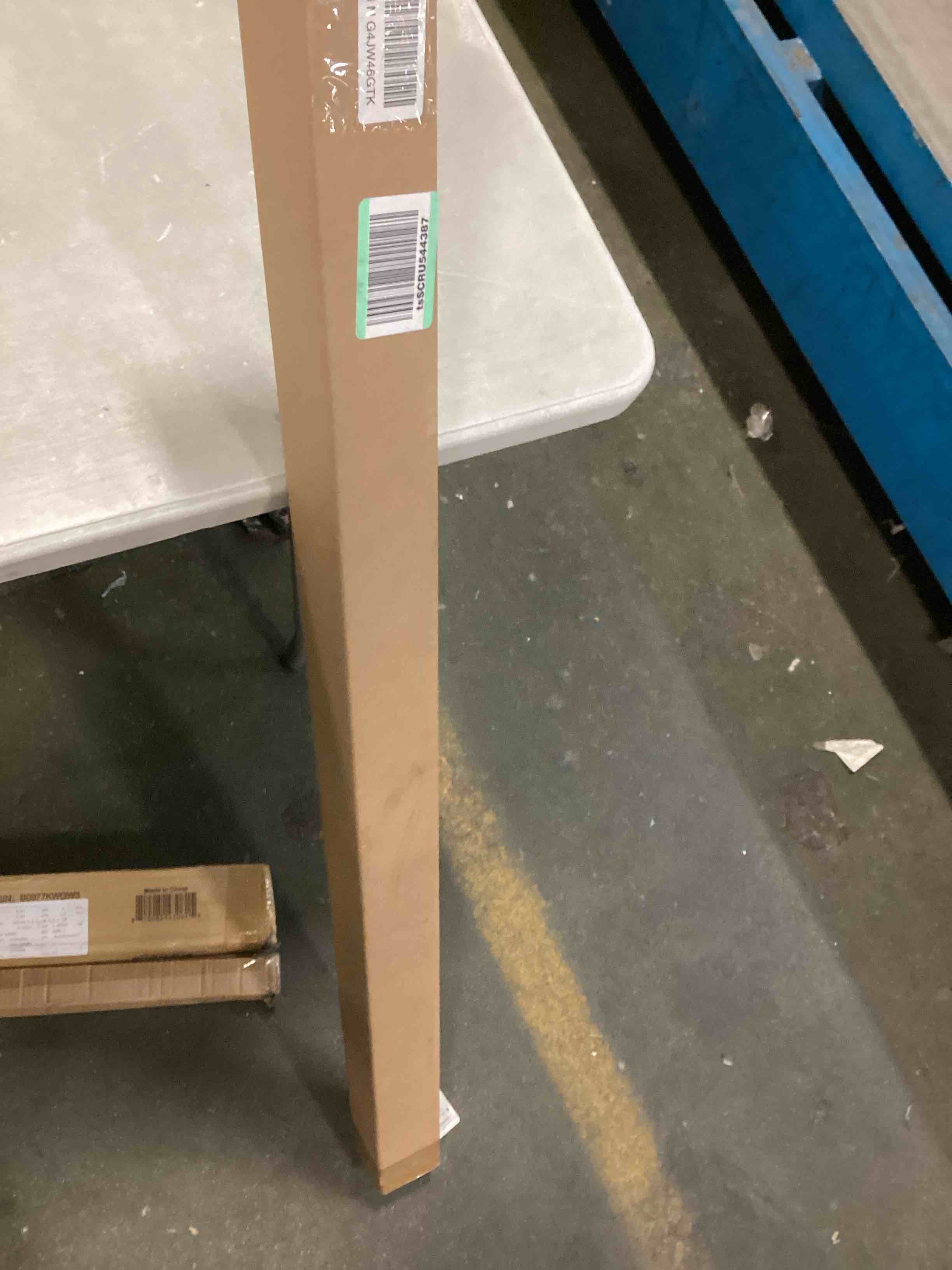 https://s3.amazonaws.com/lotting-images-prod/bidfta/PPE0553785_1729771636327.jpeg