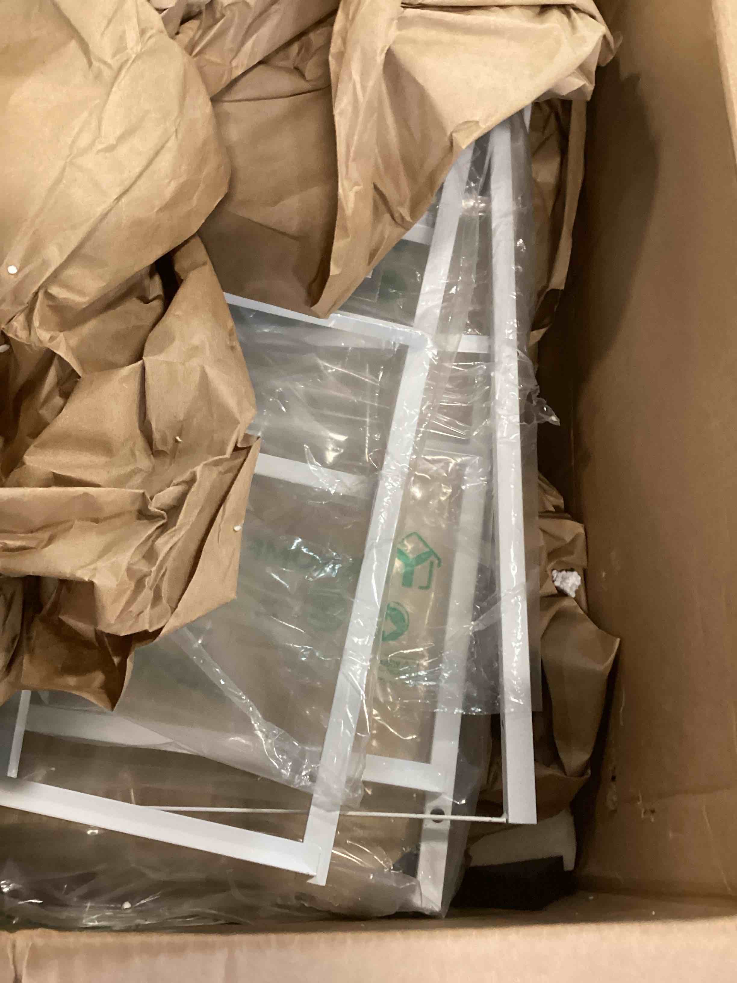 https://s3.amazonaws.com/lotting-images-prod/bidfta/PPE0553891_1729705492286.jpeg