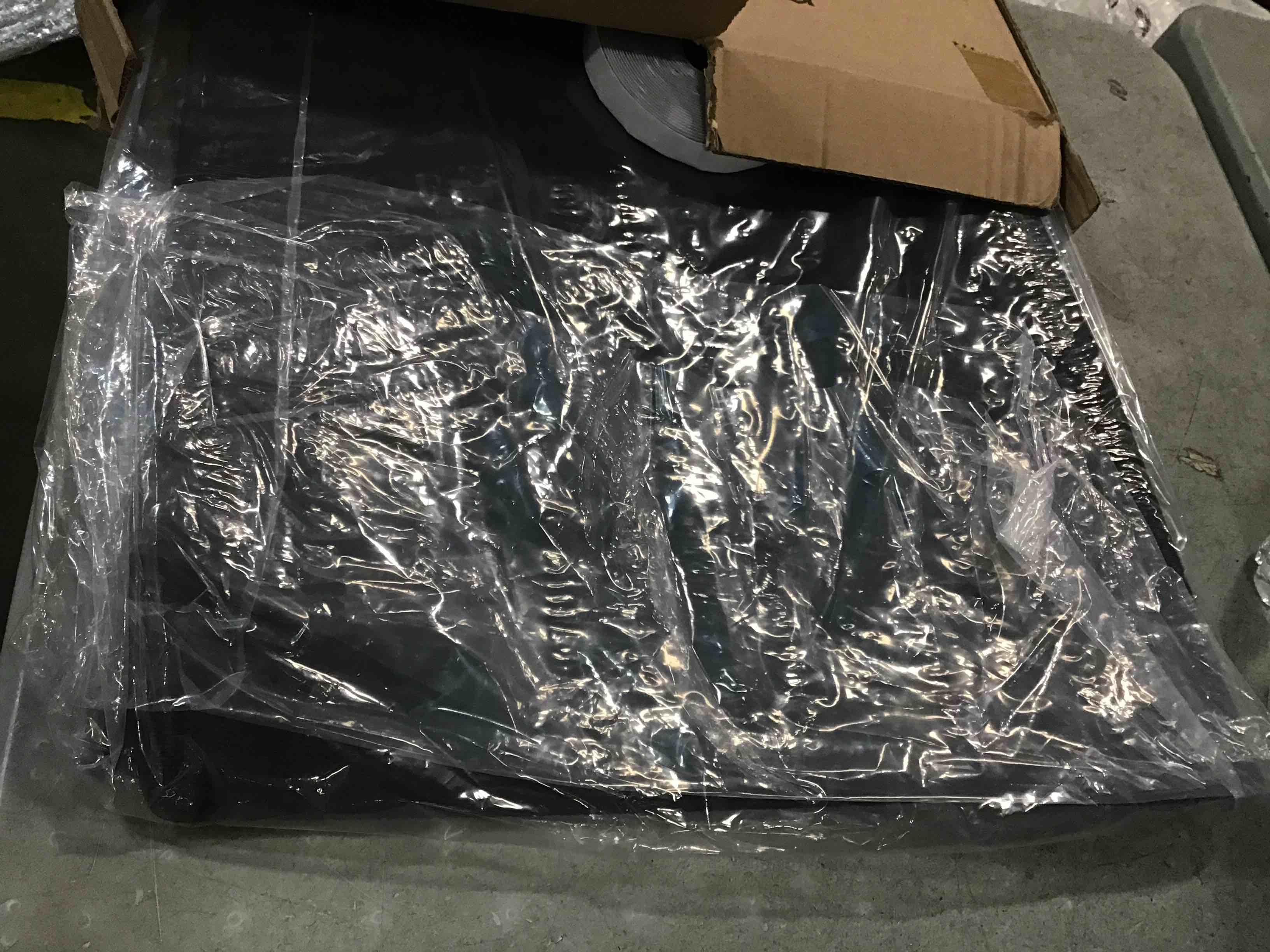 https://s3.amazonaws.com/lotting-images-prod/bidfta/PPE0555039_1729734073318.jpeg