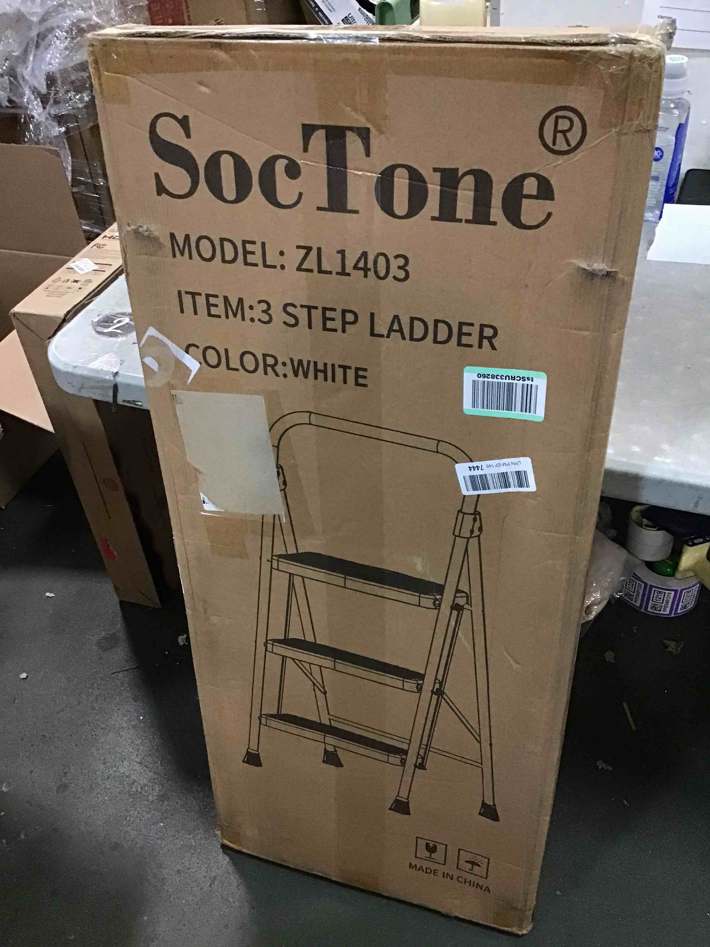 https://s3.amazonaws.com/lotting-images-prod/bidfta/PPE0555045_1729731228687.jpeg