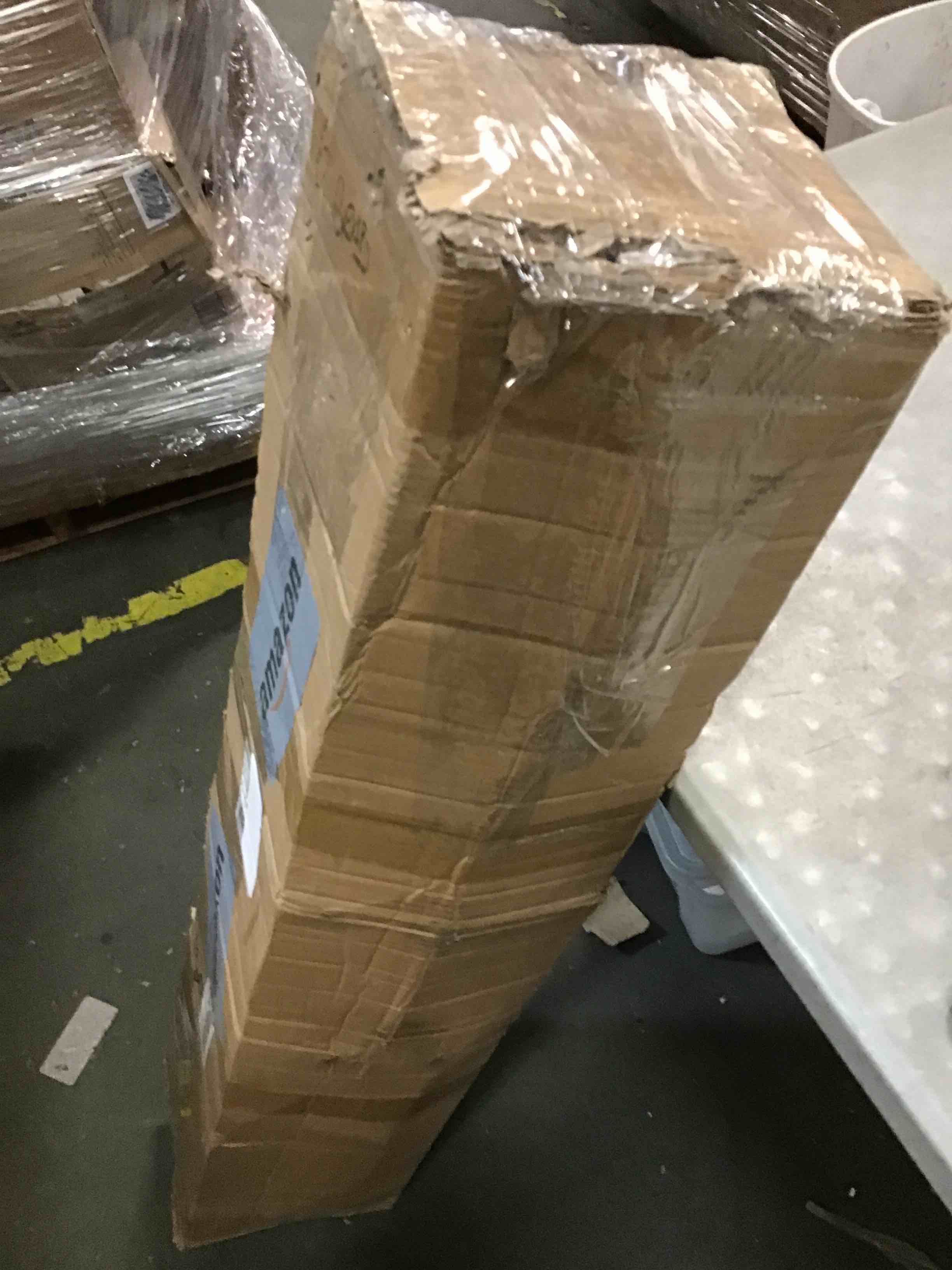 https://s3.amazonaws.com/lotting-images-prod/bidfta/PPE0555115_1729722552600.jpeg