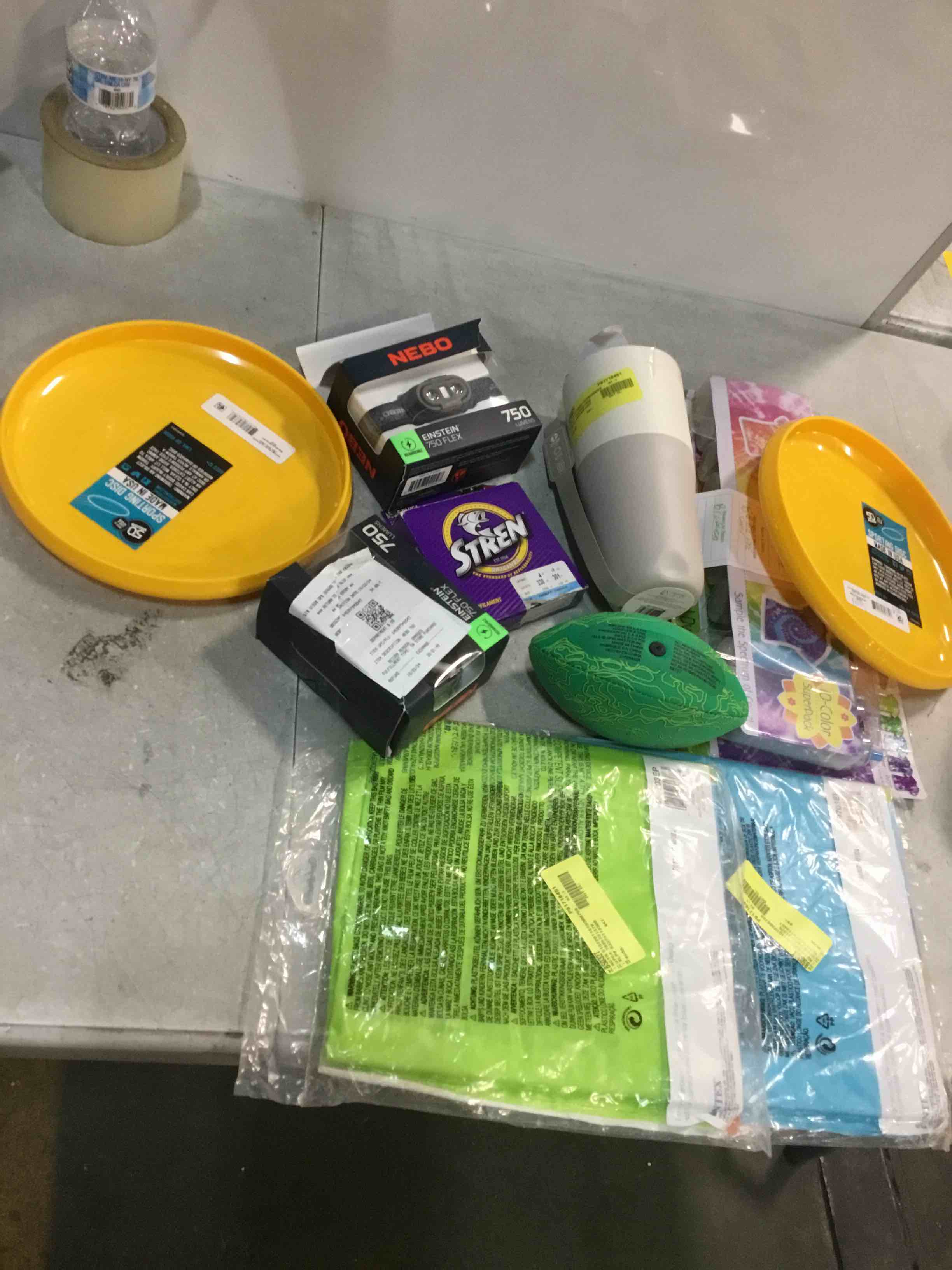 https://s3.amazonaws.com/lotting-images-prod/bidfta/PPE0556432_1731586755692.jpeg